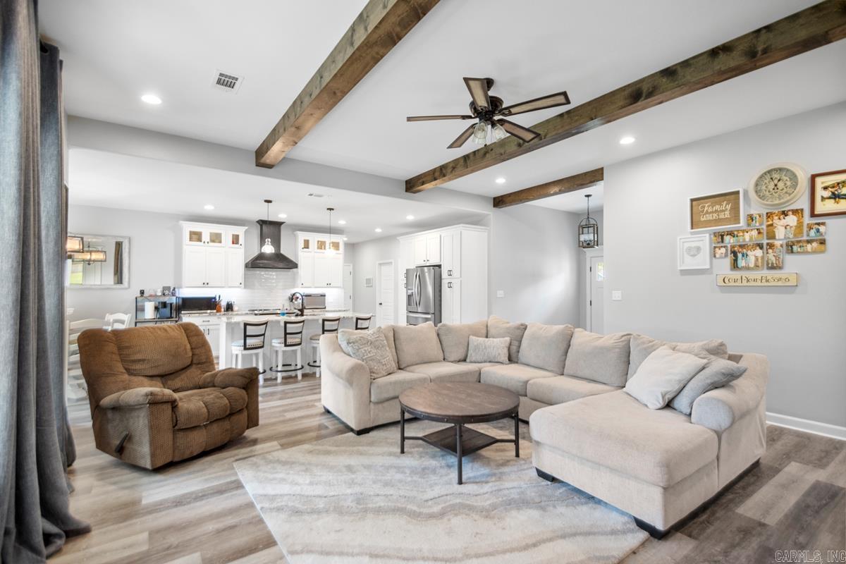 1017 Ridgewood Drive Little Rock, AR 72065