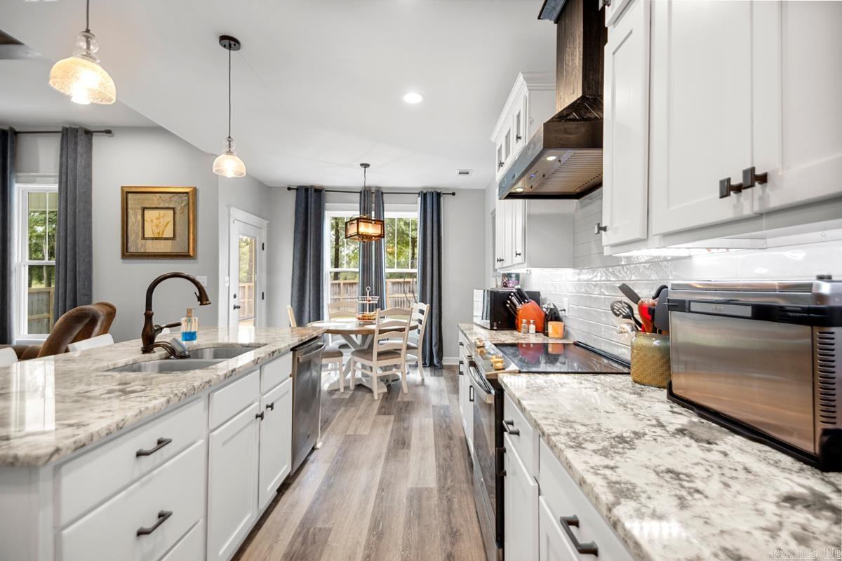 1017 Ridgewood Drive Little Rock, AR 72065