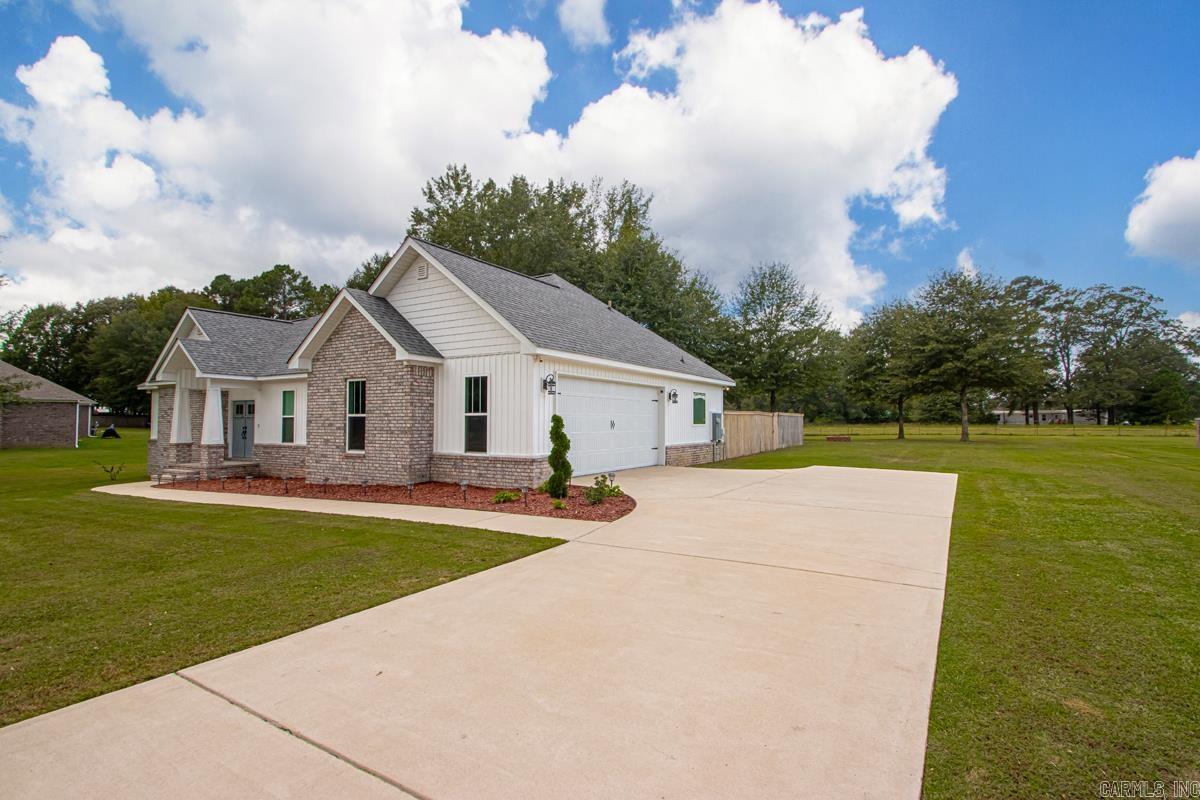 1017 Ridgewood Drive Little Rock, AR 72065