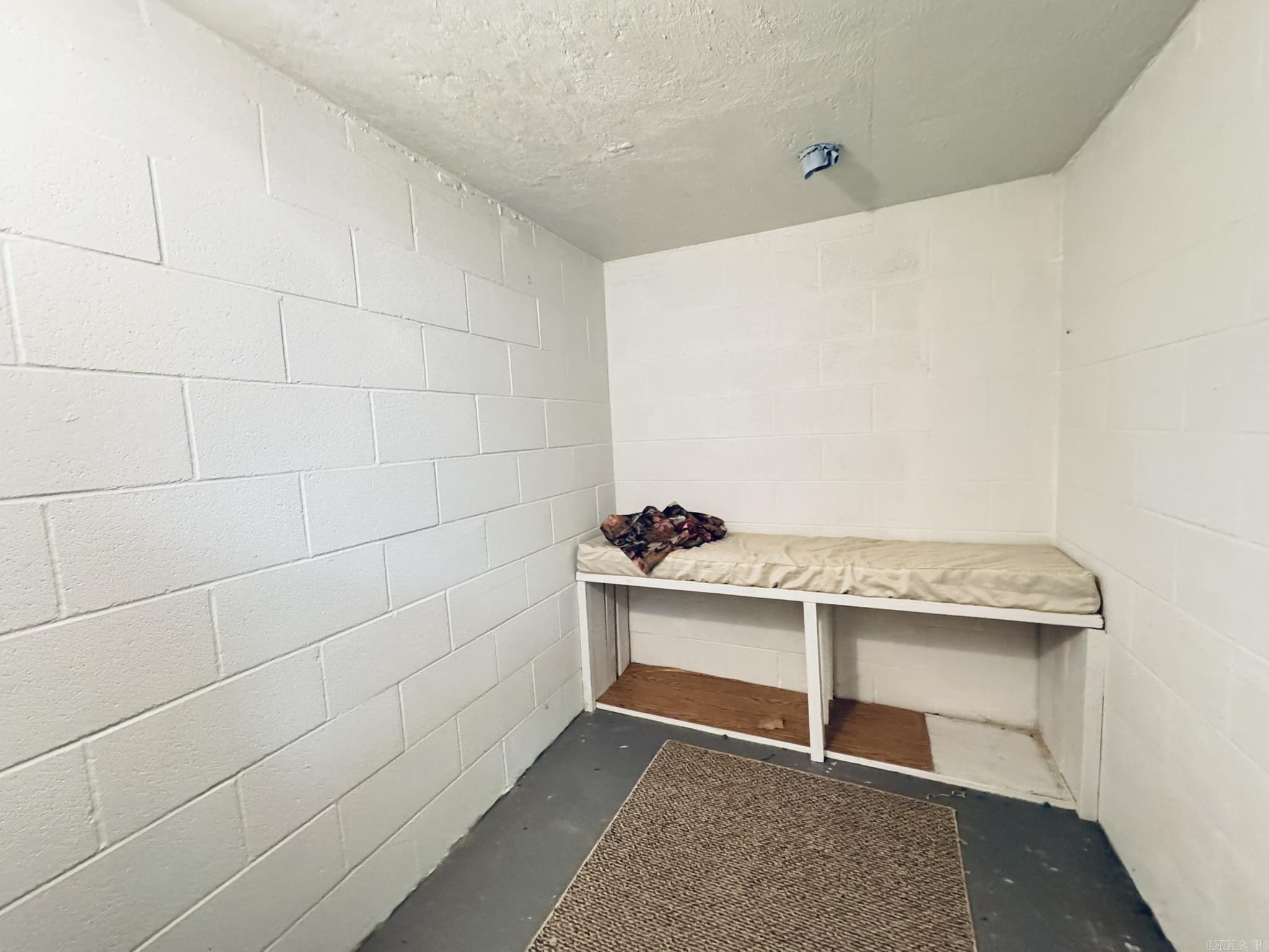 607 Clarence Street  Mountain View, AR