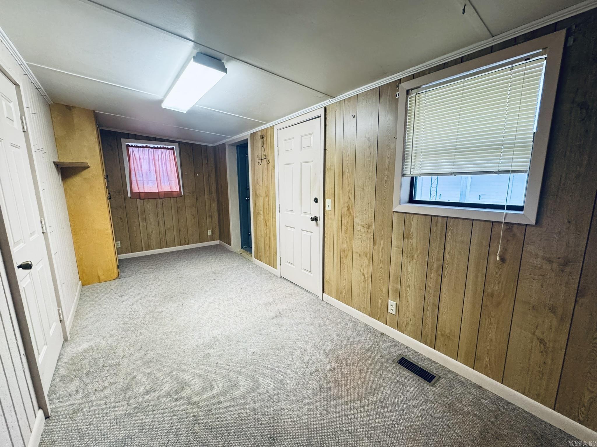 607 Clarence Street  Mountain View, AR