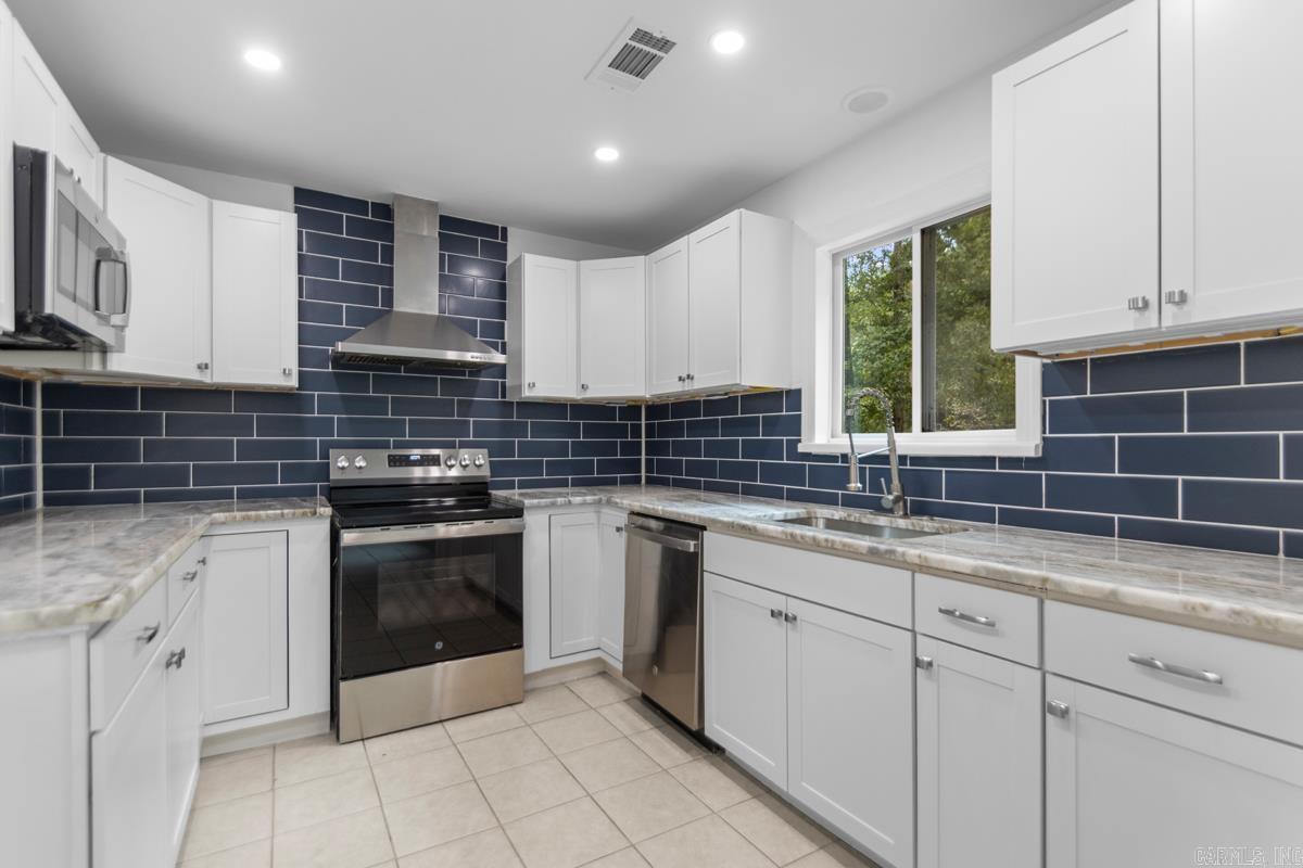 1 Cozy Lane  Redfield, AR