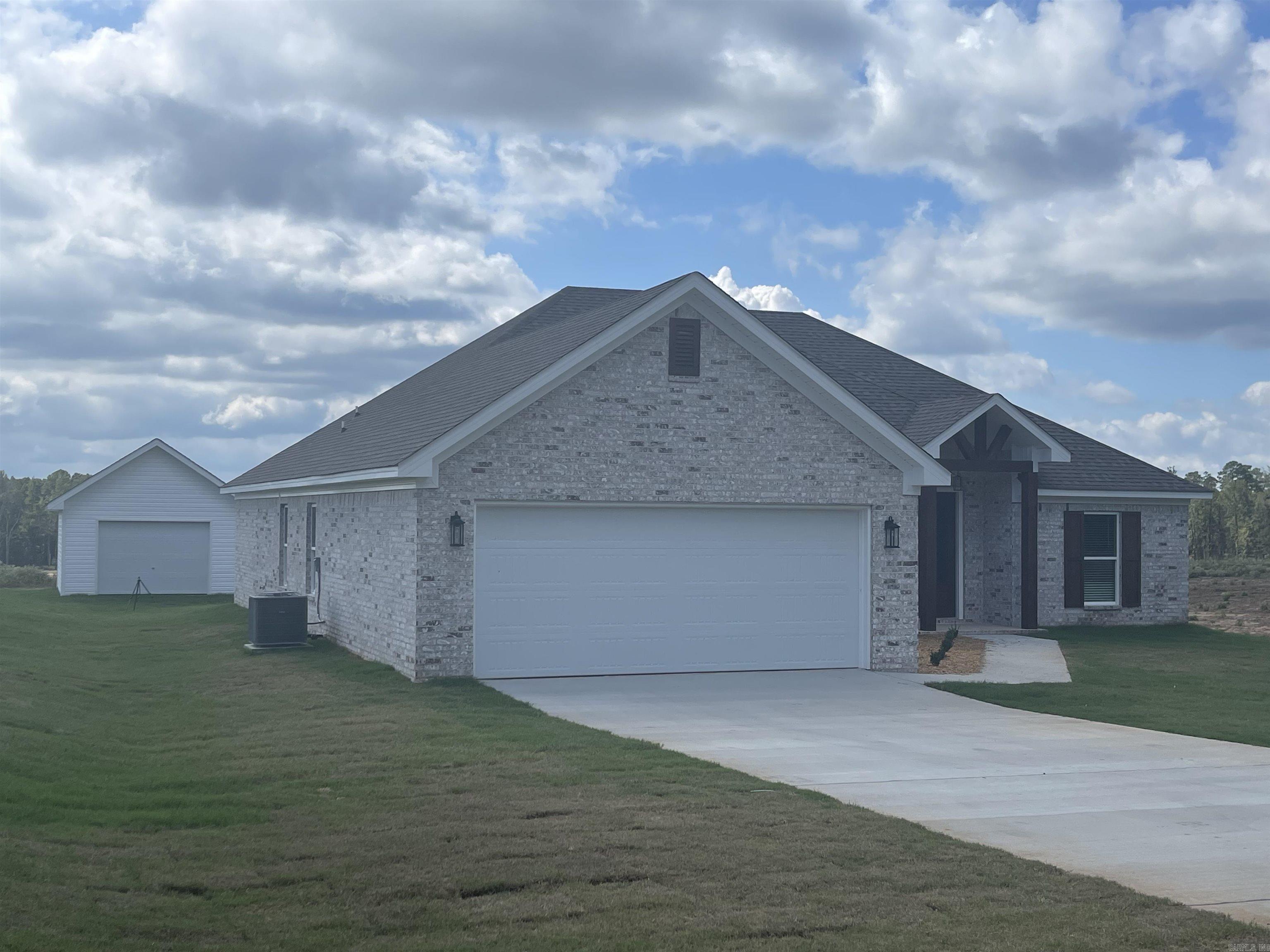 10707 W Miller Sardis Road