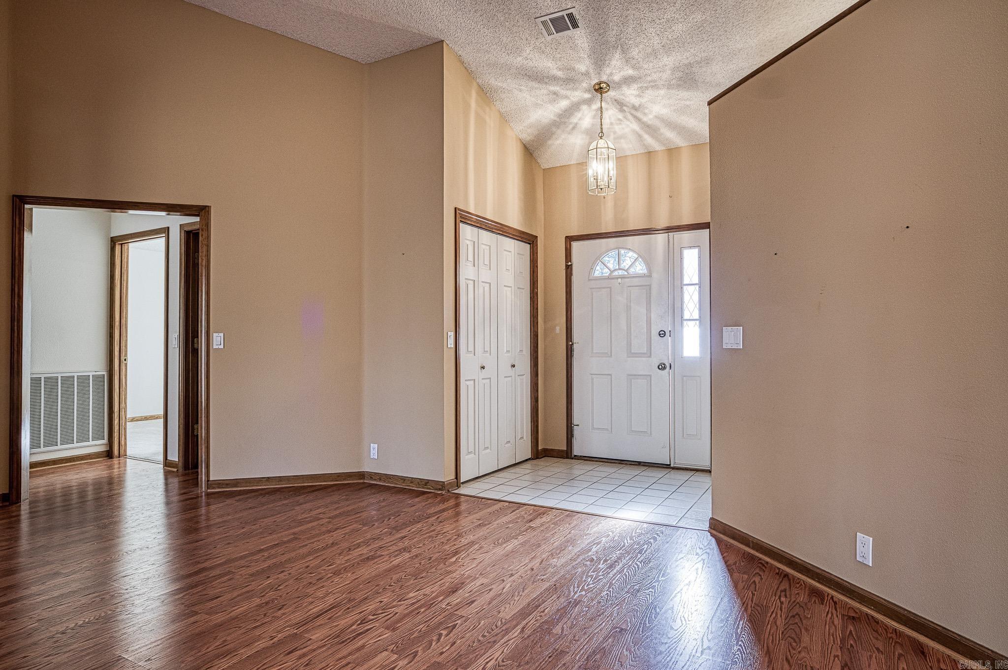 13 SOSEGADO PLACE Hot Springs Village, AR 71909-7782