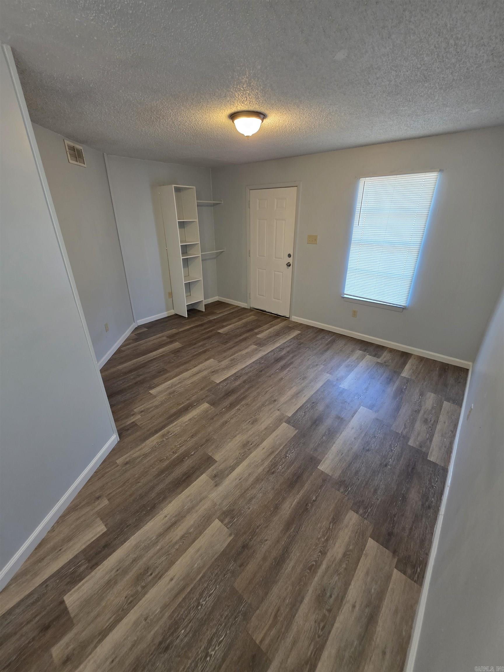 5910 W 53rd  Little Rock, AR