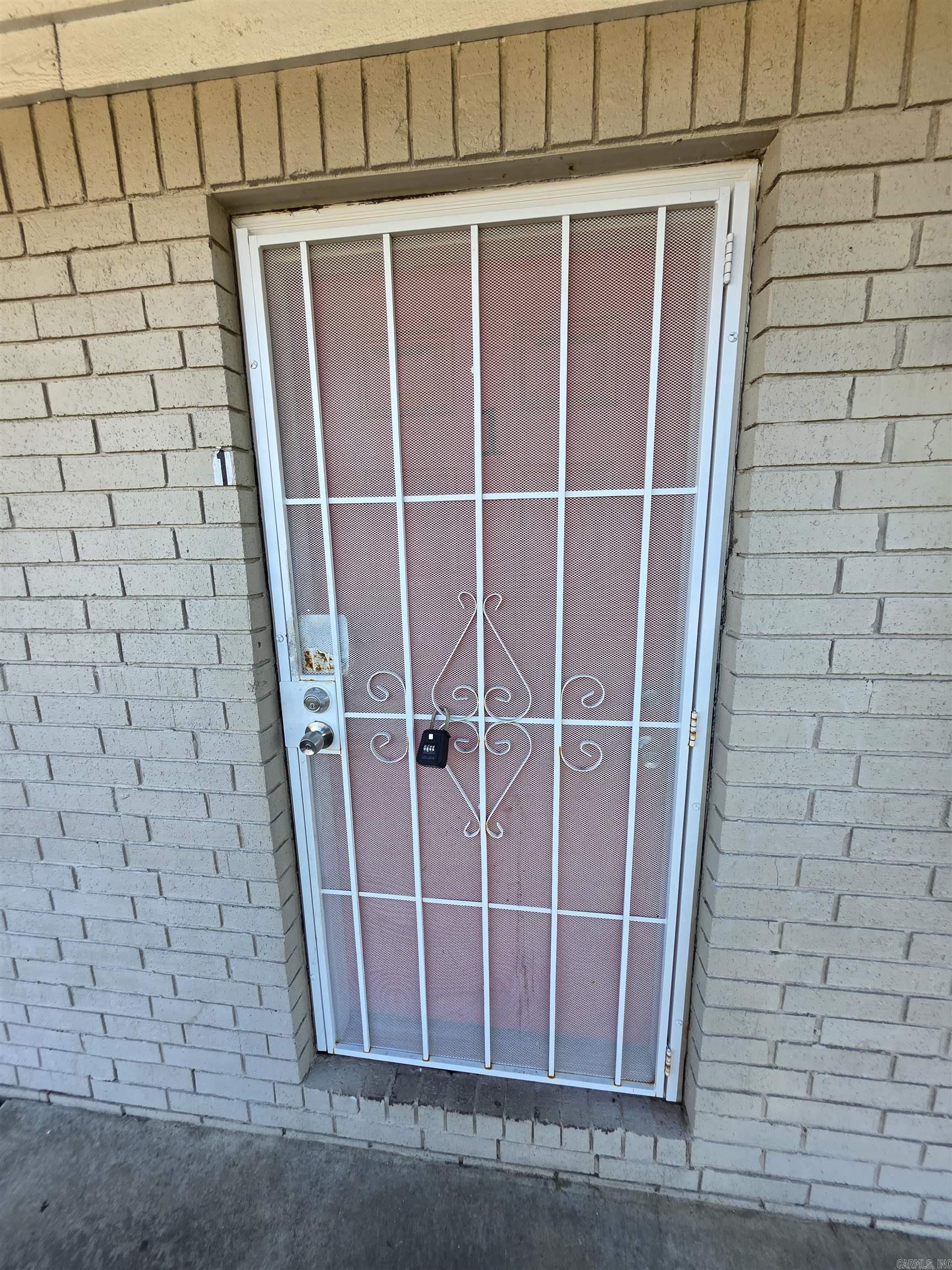 5910 W 53rd  Little Rock, AR