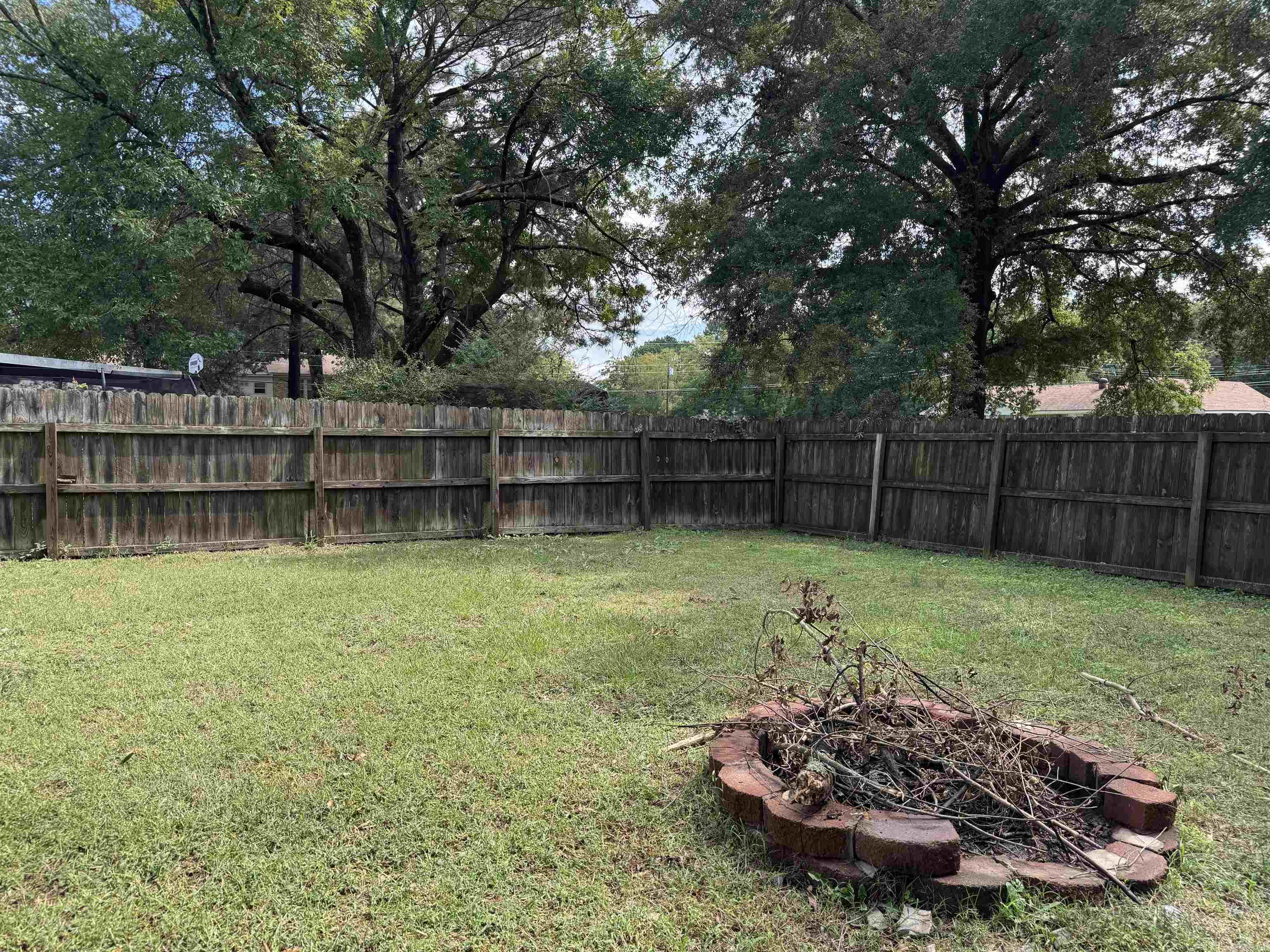 406 NE 6TH Atkins, AR 72823