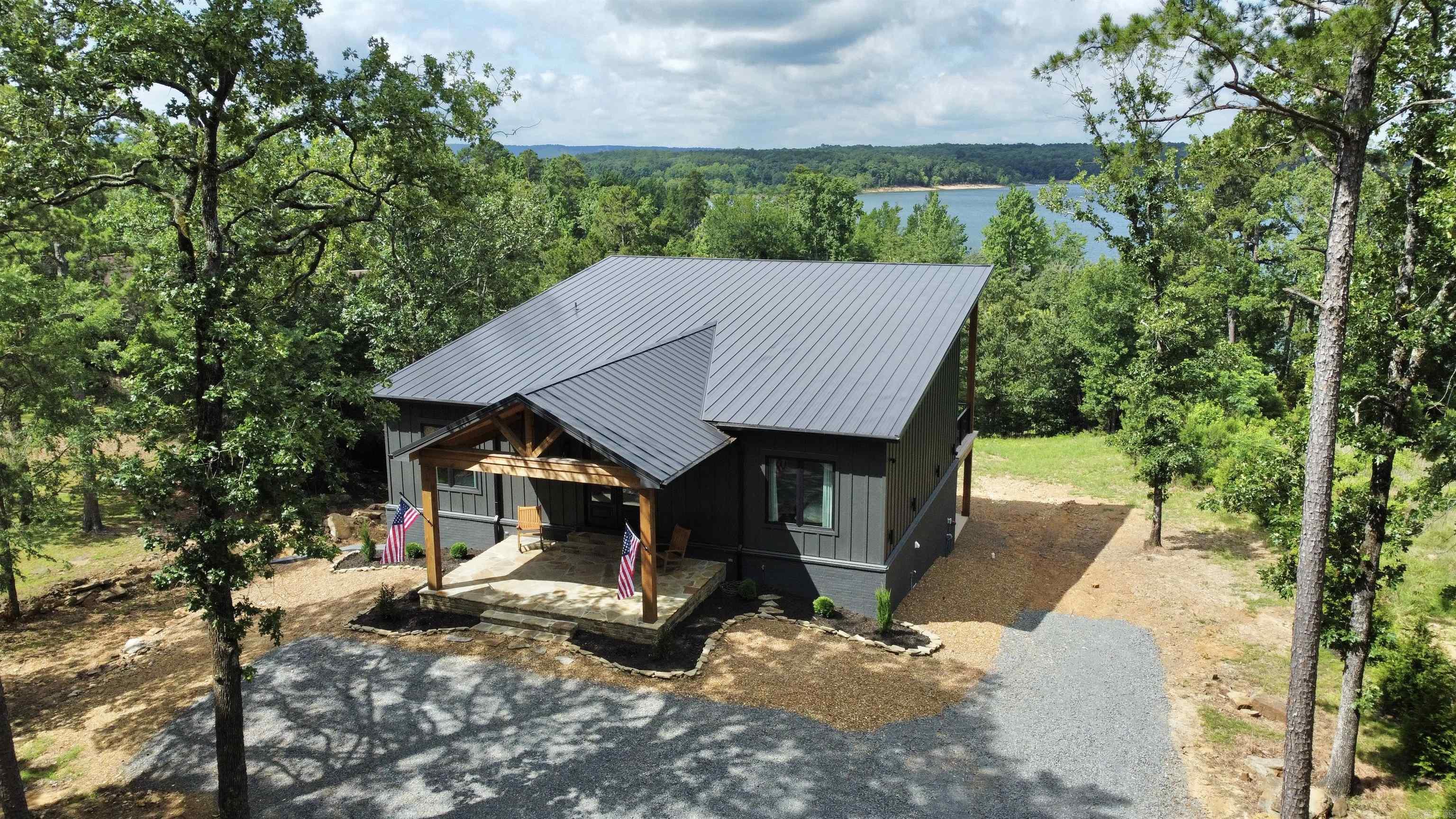 370 Island Shores Dr. Drasco, AR 72530