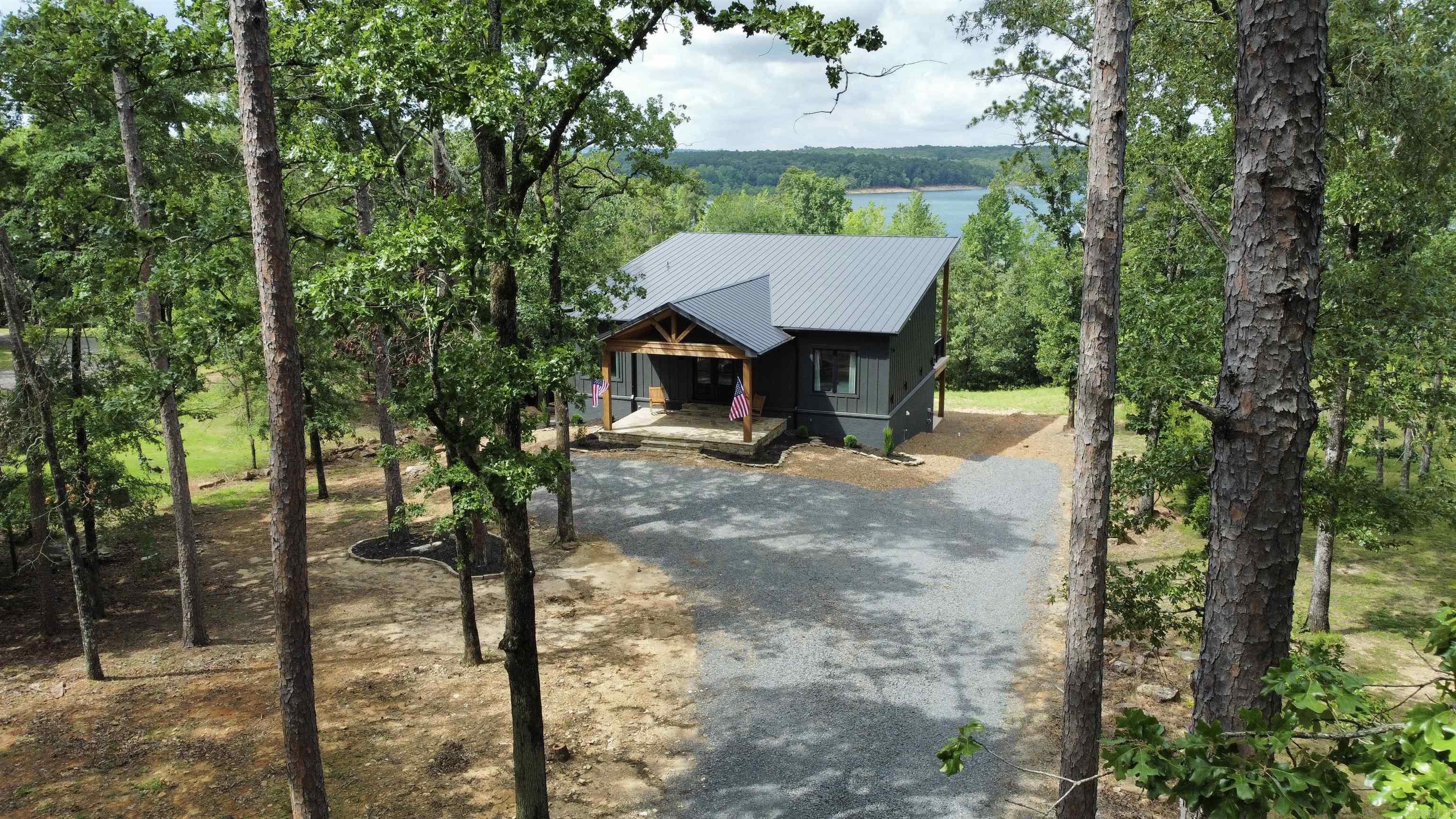 370 Island Shores Dr. Drasco, AR 72530