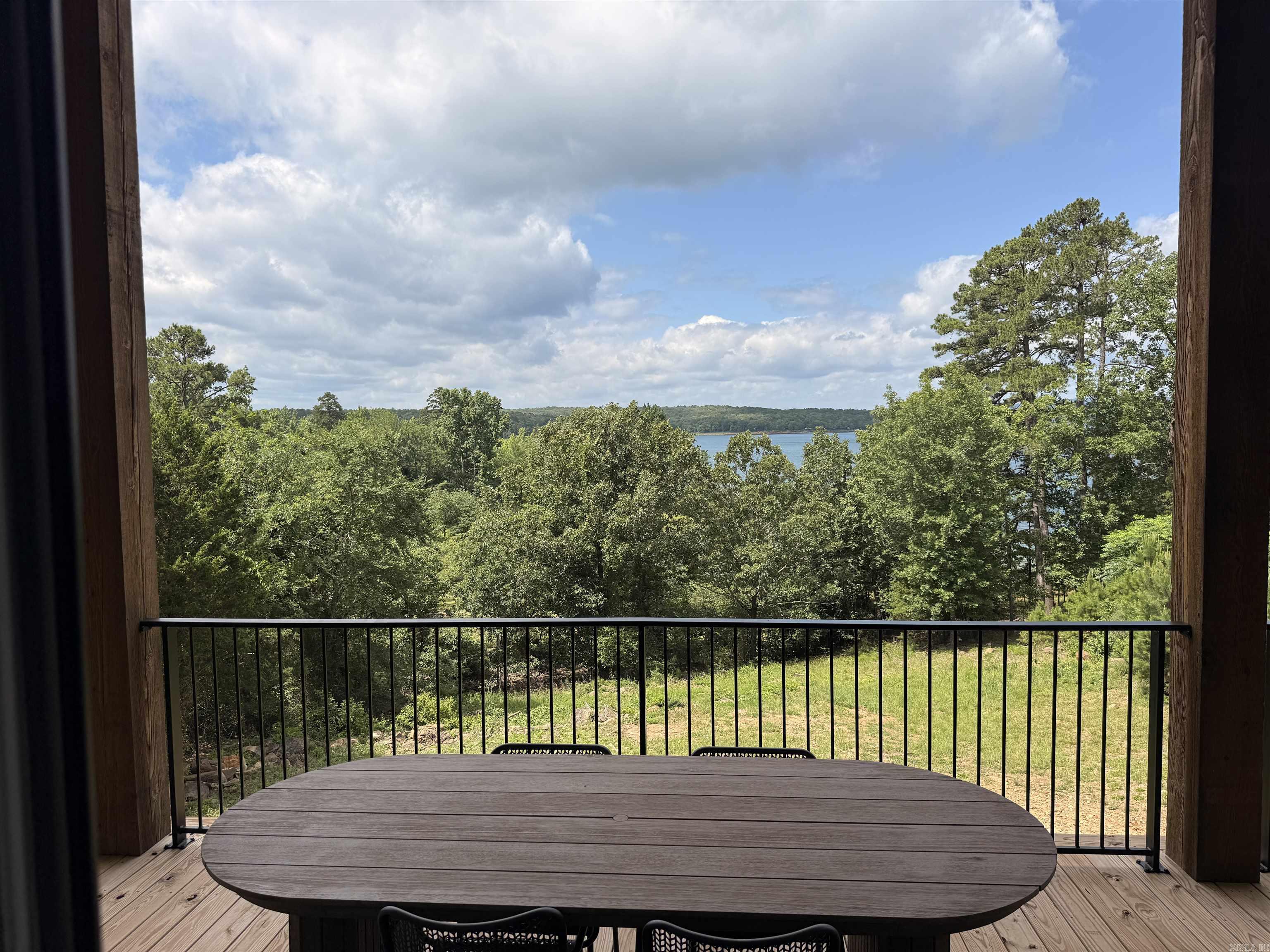370 Island Shores Dr. Drasco, AR 72530