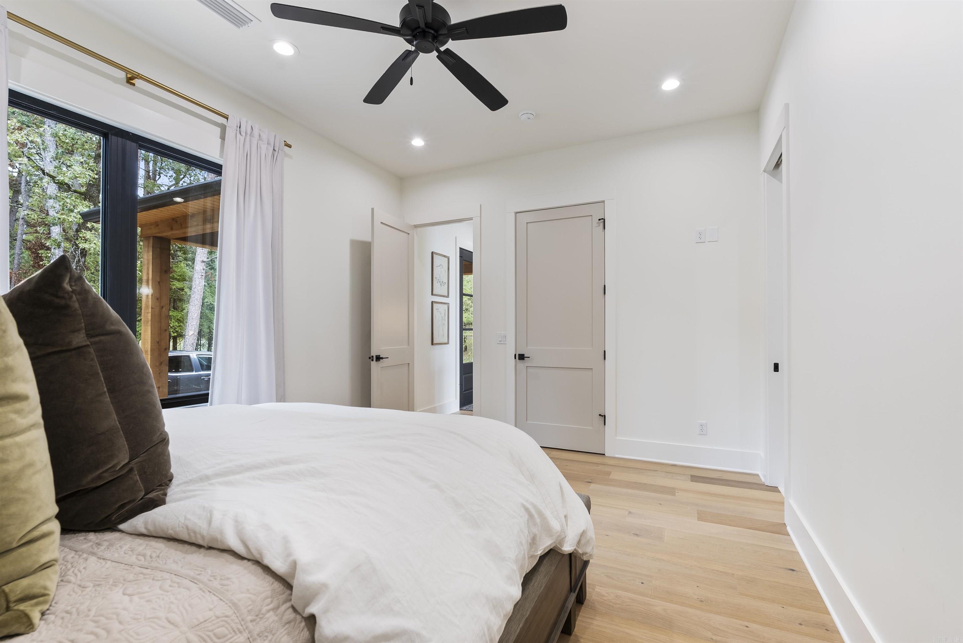 370 Island Shores Dr. Drasco, AR 72530