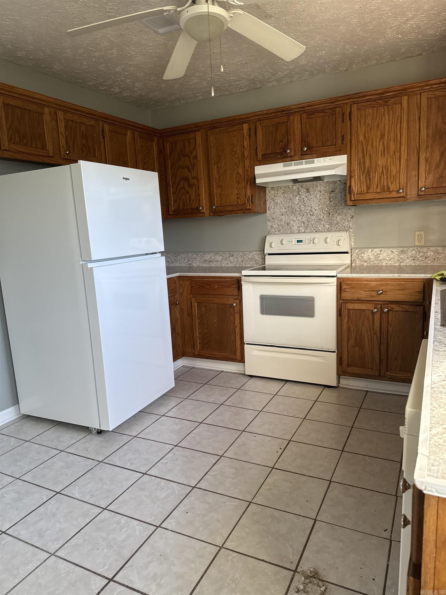 37 & 39 Blair  Greenbrier, AR