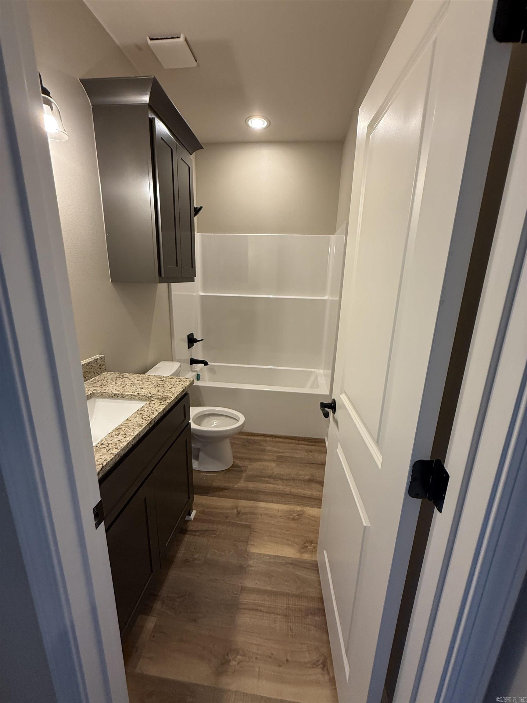 370 Meadow Creek  Haskell, AR