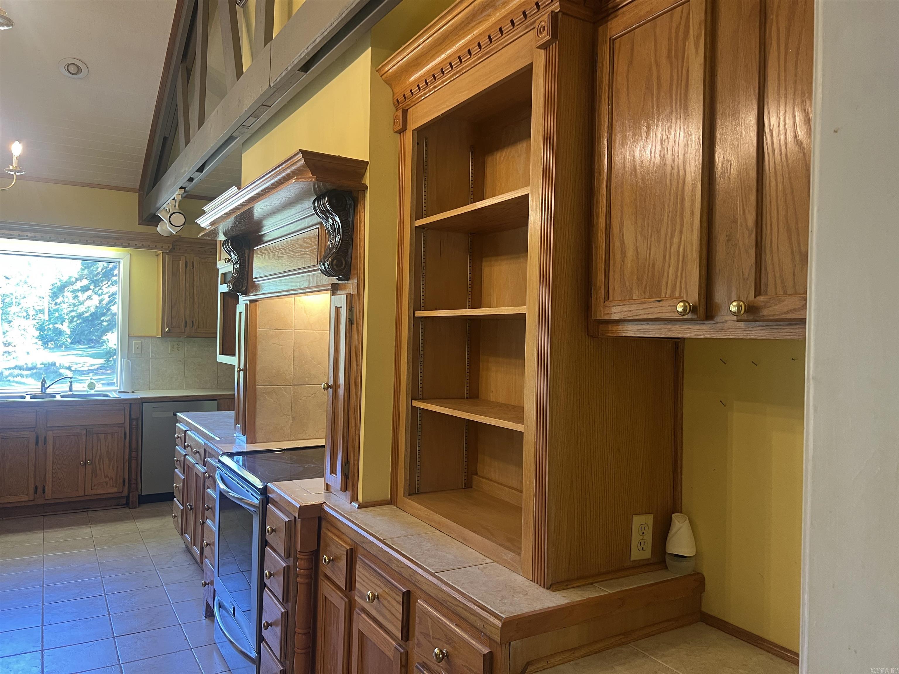 8611 Sulphur Springs  Pine Bluff, AR