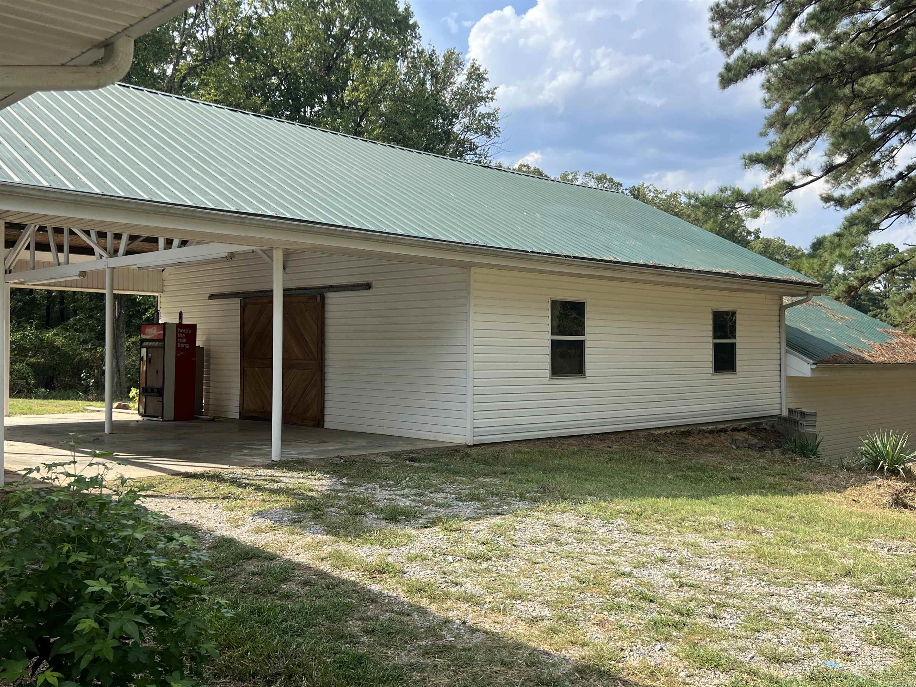 8611 Sulphur Springs  Pine Bluff, AR