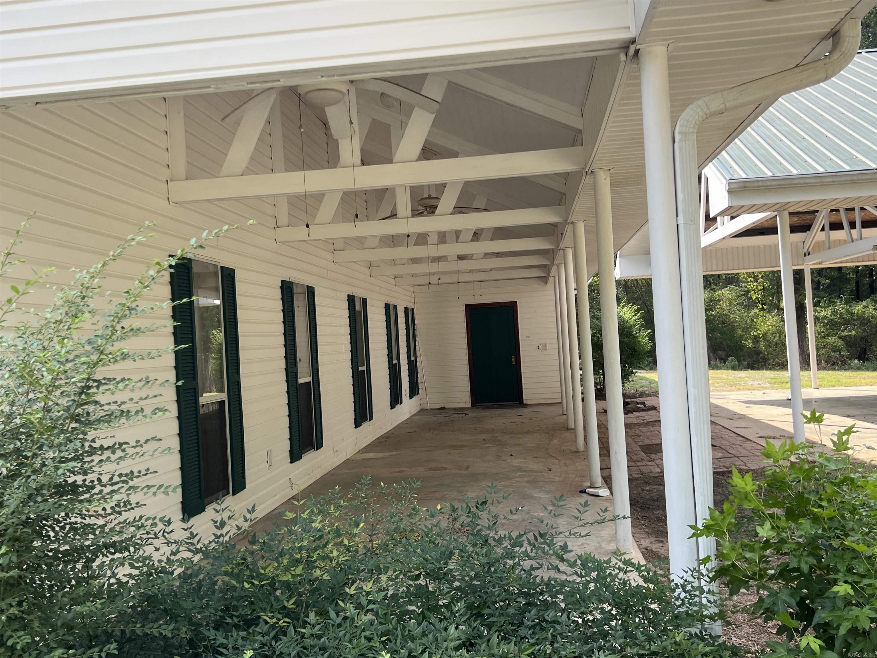 8611 Sulphur Springs  Pine Bluff, AR