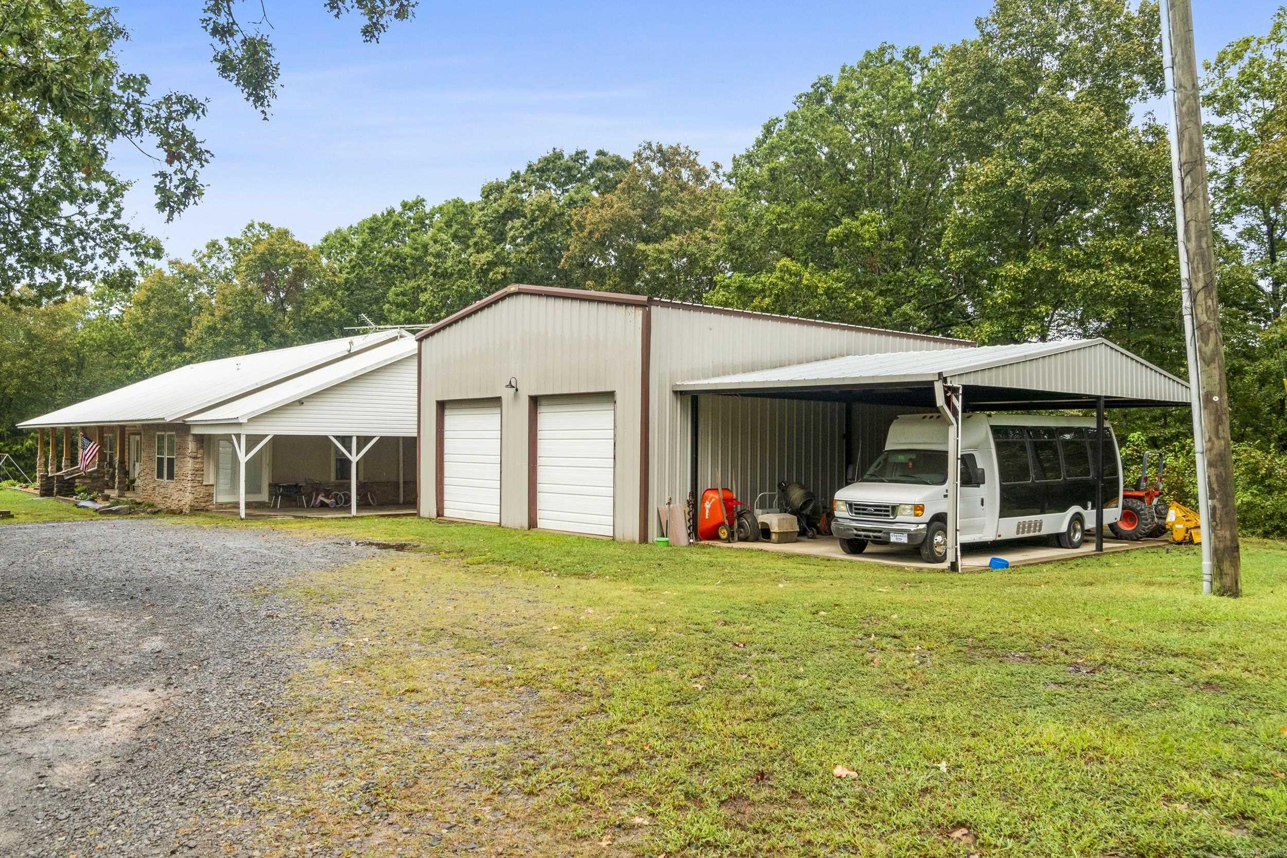 1052 Gravel Hill Road Romance, AR 72136