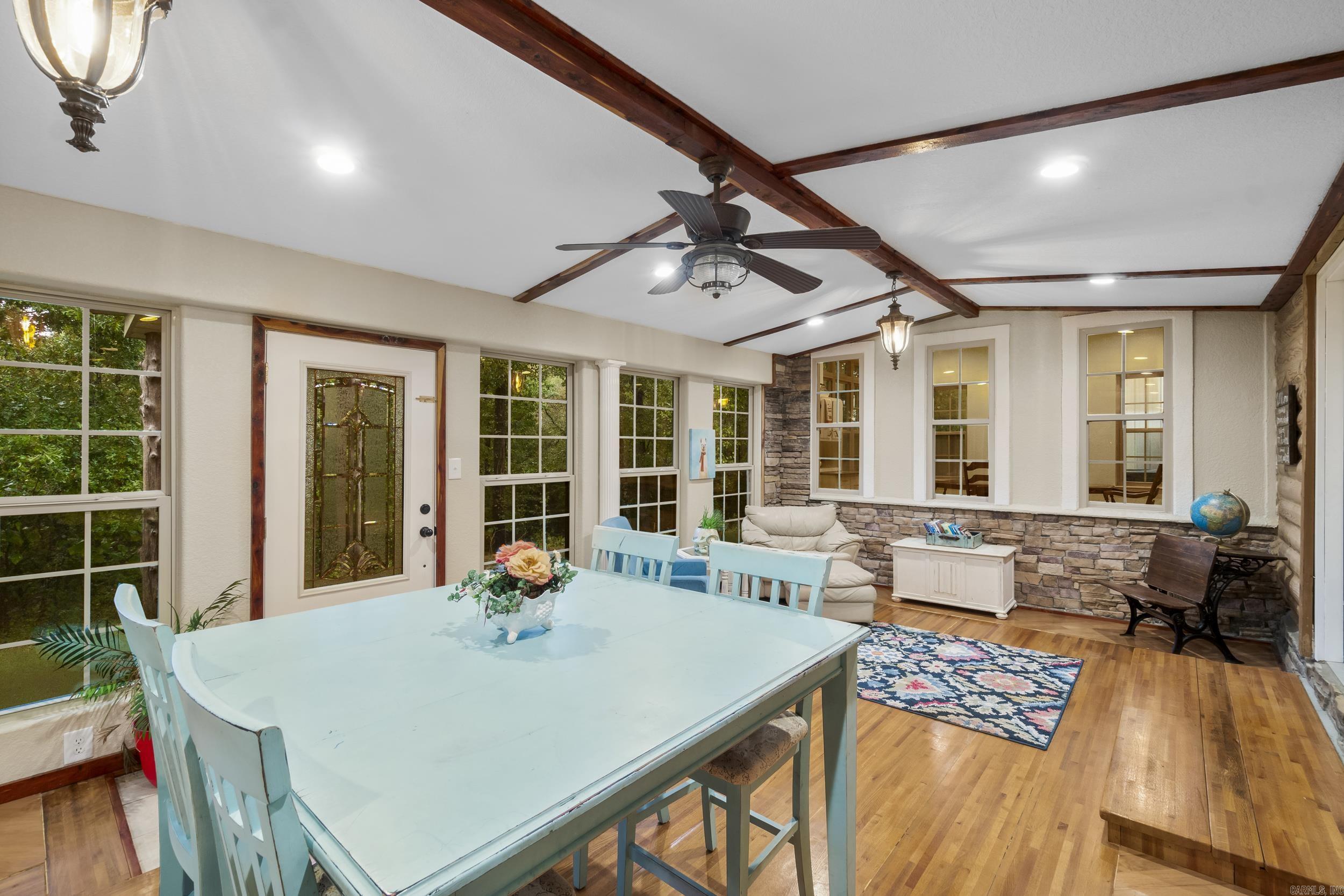 1052 Gravel Hill Road Romance, AR 72136