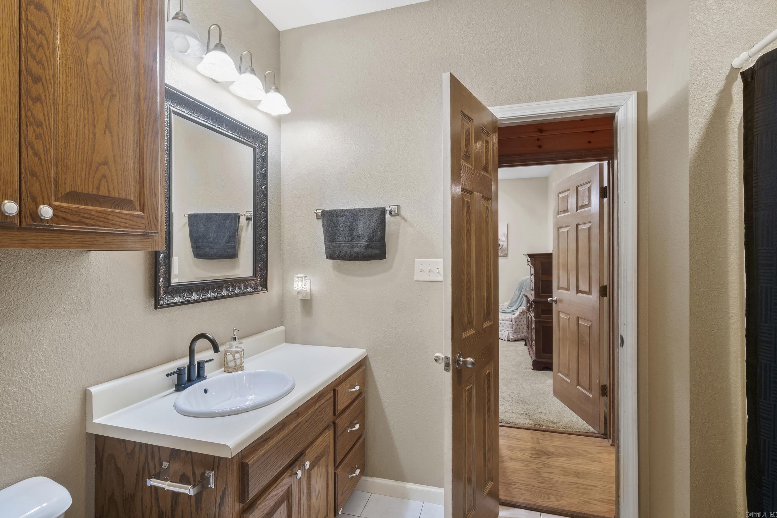 1052 Gravel Hill Road Romance, AR 72136