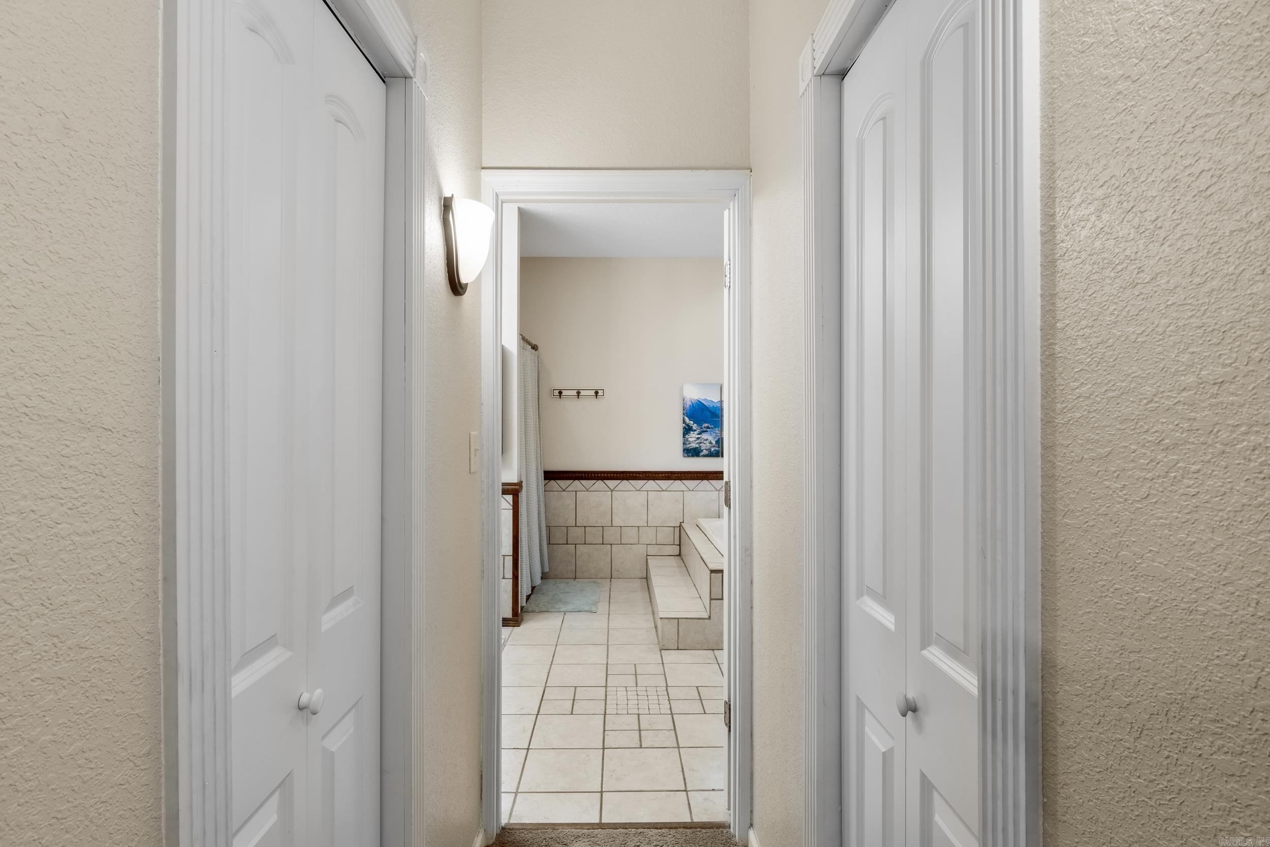 1052 Gravel Hill Road Romance, AR 72136