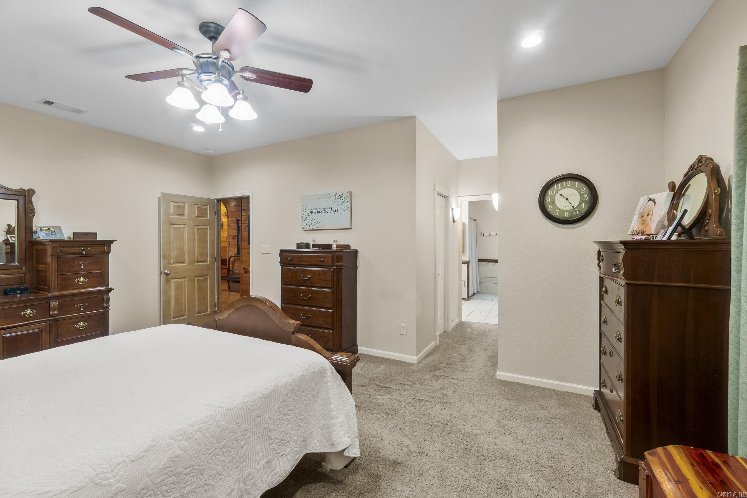 1052 Gravel Hill Road Romance, AR 72136