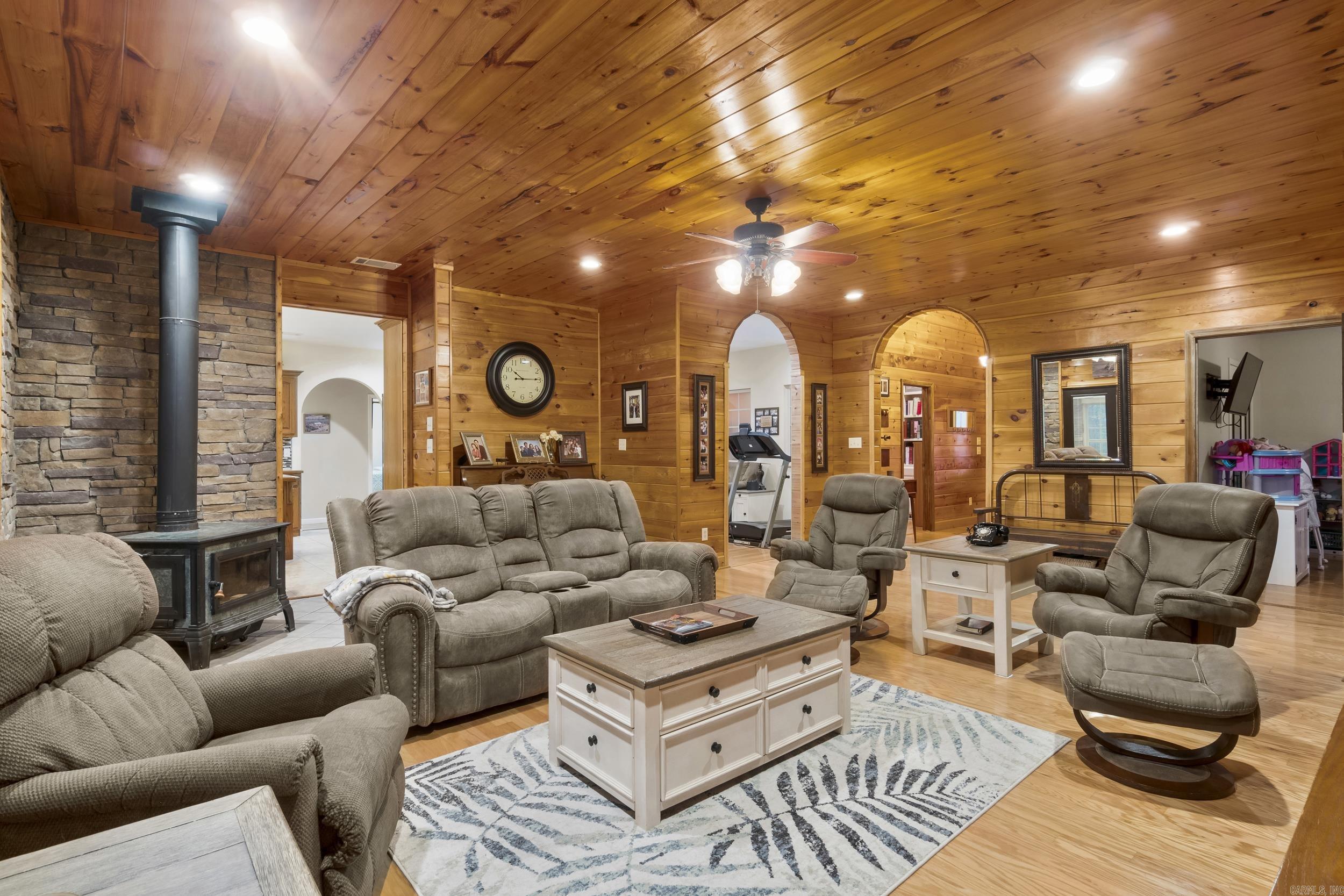 1052 Gravel Hill Road Romance, AR 72136