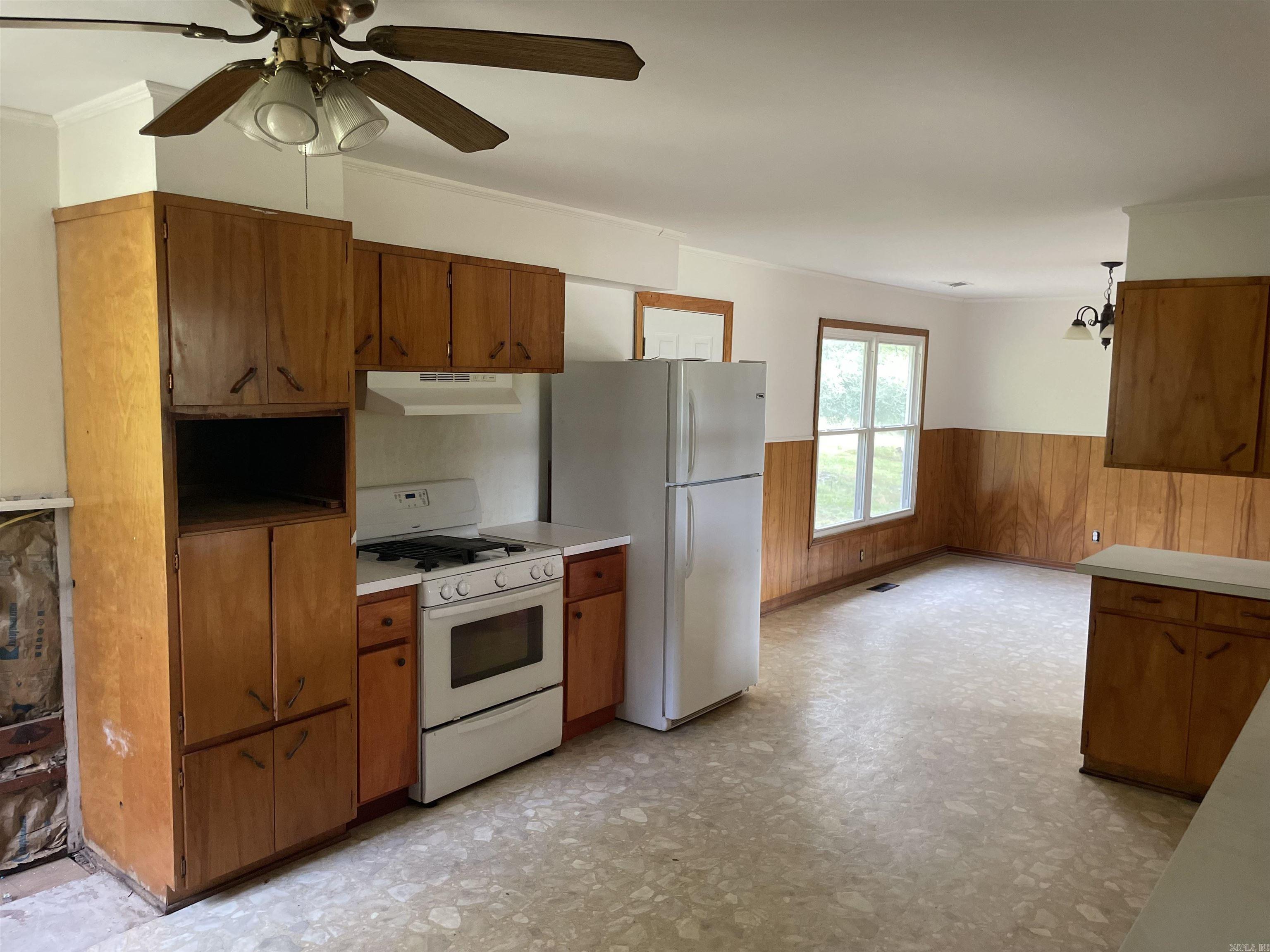 20 Sugarloaf Lane Heber Springs, AR 72543-0000