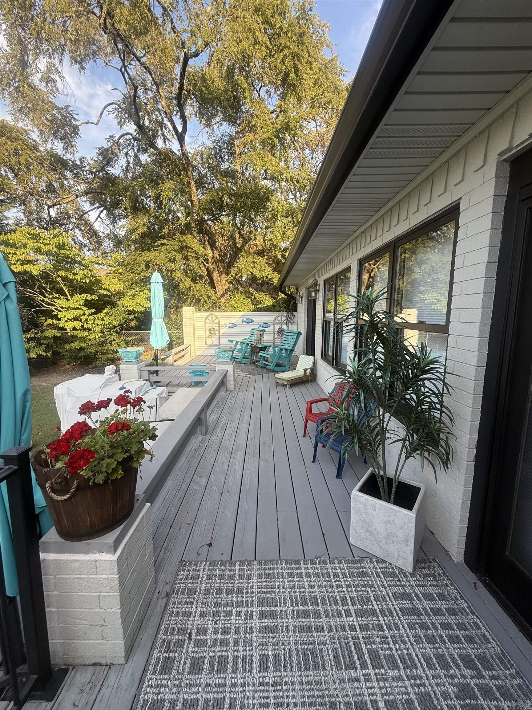 255 Long Beach  Hot Springs, AR