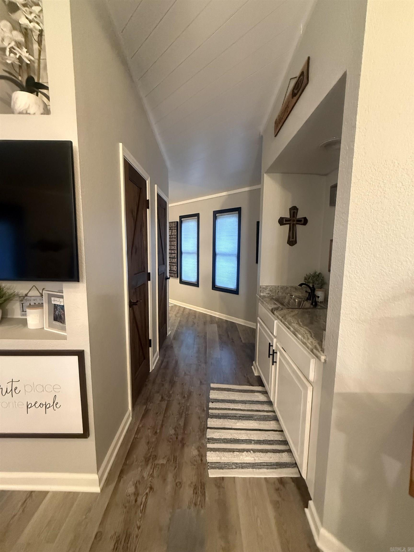 255 Long Beach  Hot Springs, AR