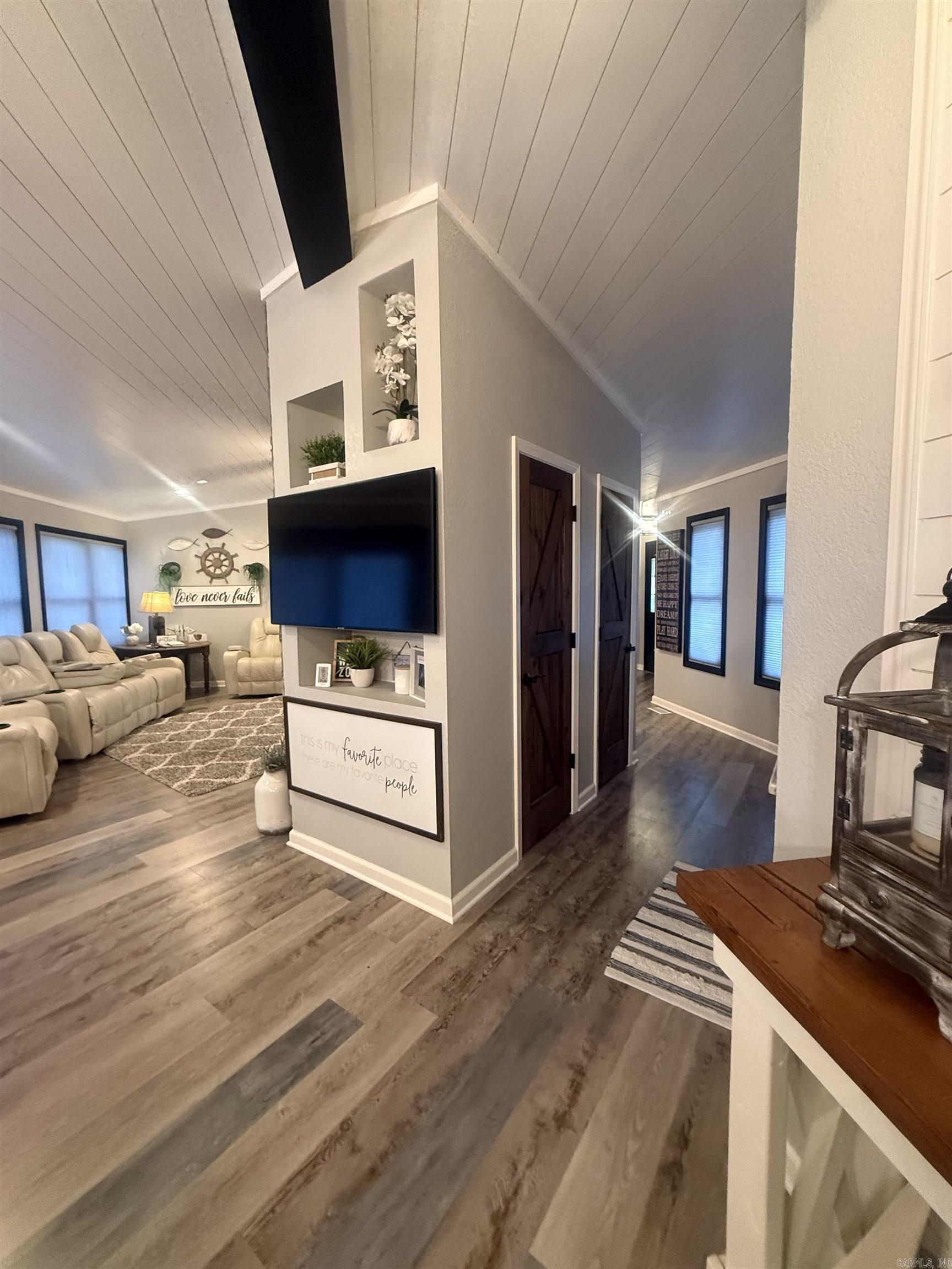 255 Long Beach  Hot Springs, AR