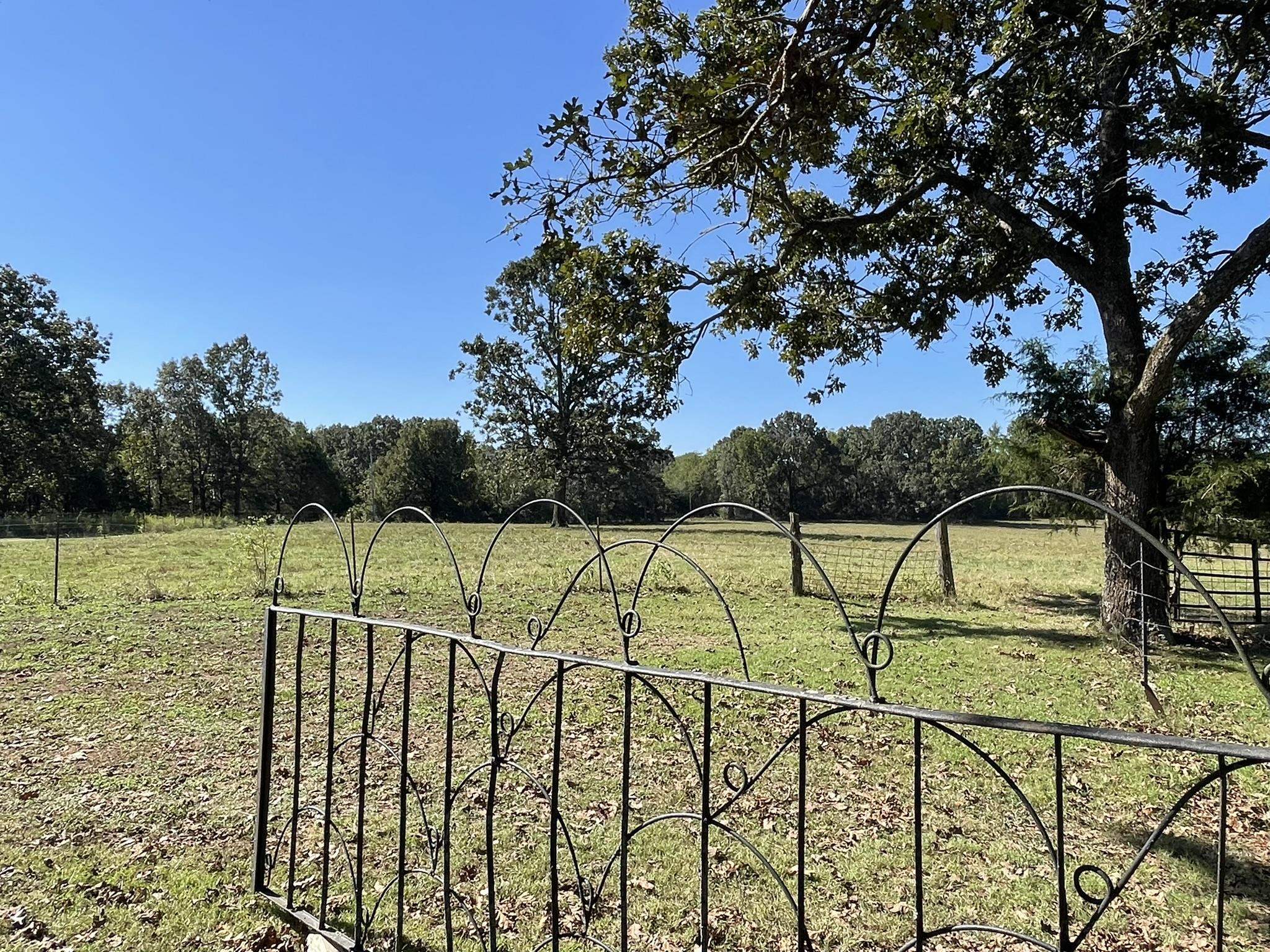 690 N Copperhead Road Franklin, AR 72536