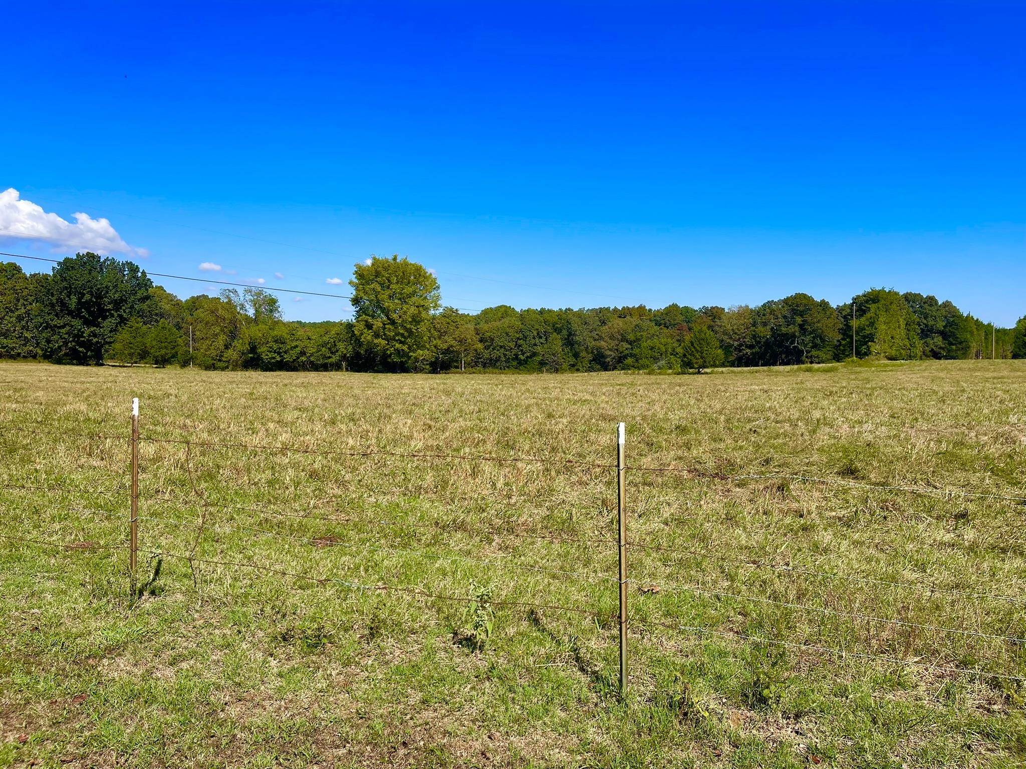 690 N Copperhead Road Franklin, AR 72536