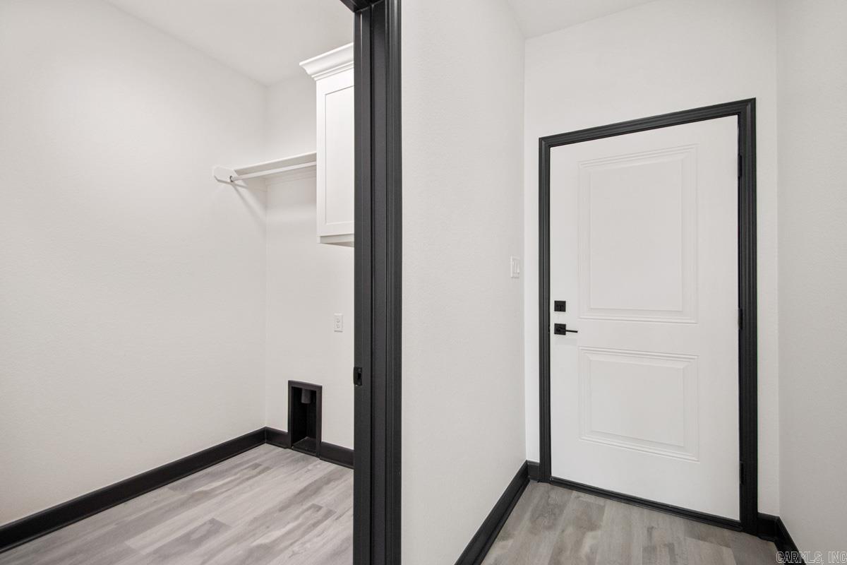 1064 Duke Drive Bauxite, AR 72011