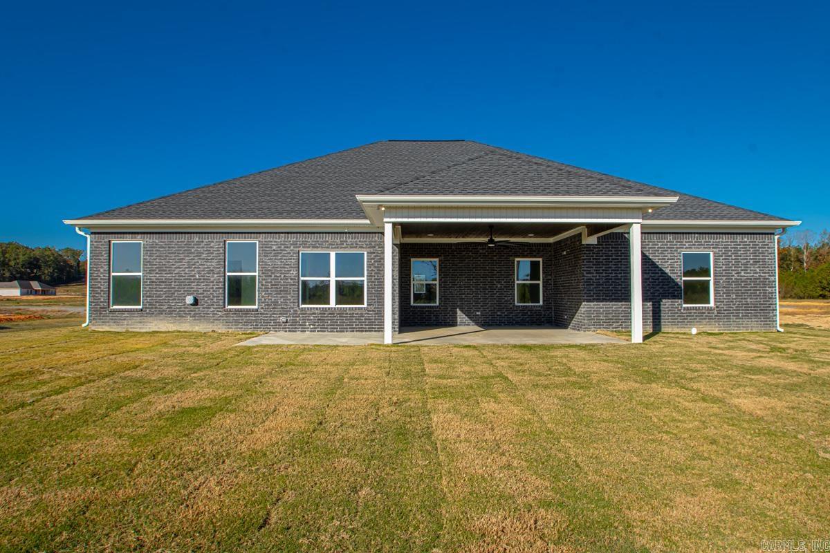 1064 Duke Drive Bauxite, AR 72011