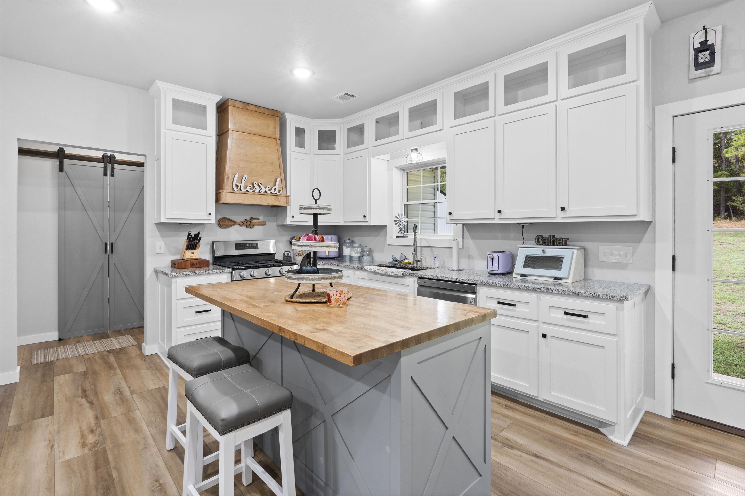 270 Sallie Lane Melbourne, AR 72556