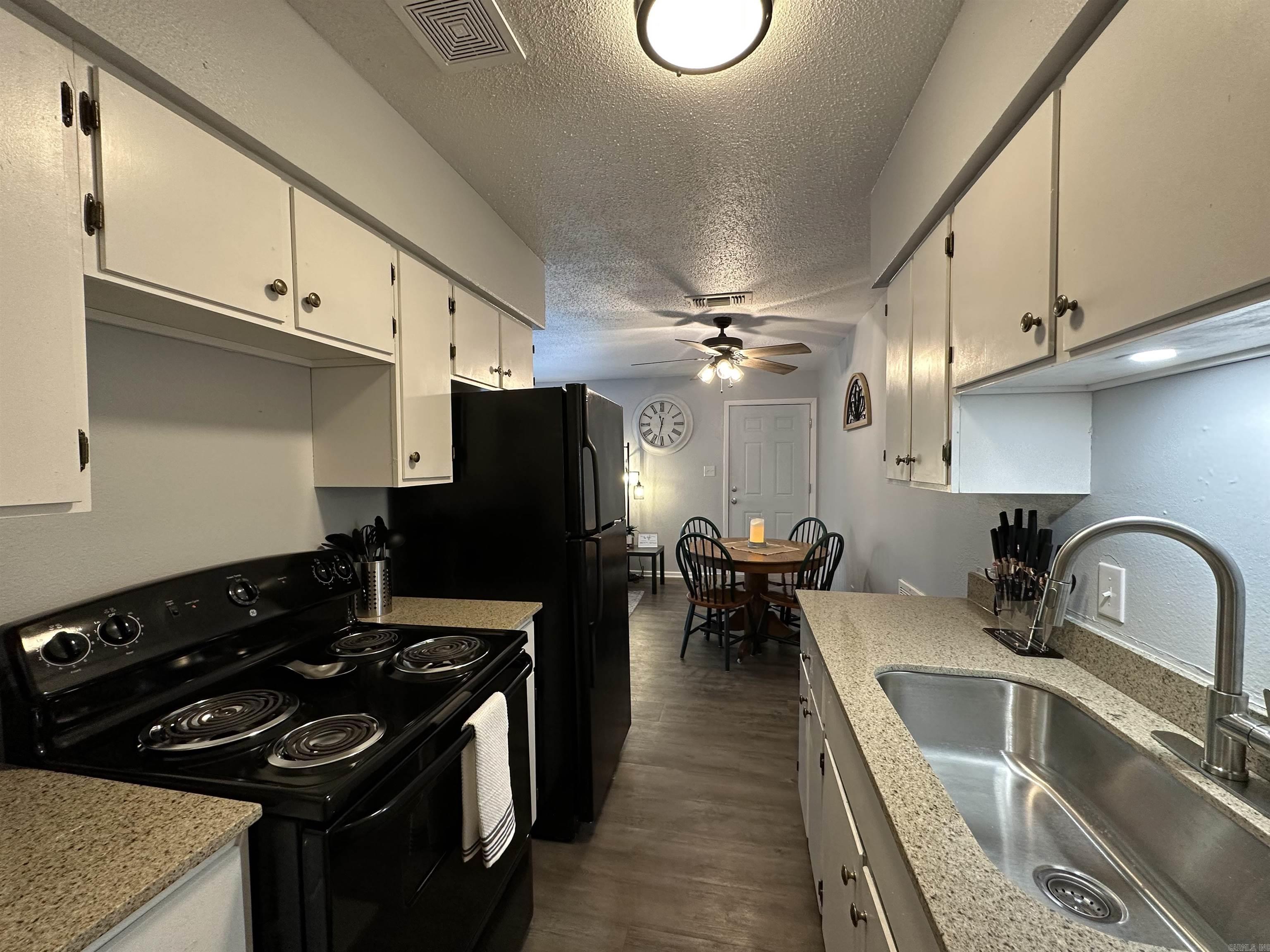 3801 Elizabeth Piney Woods 10 Texarkana, TX