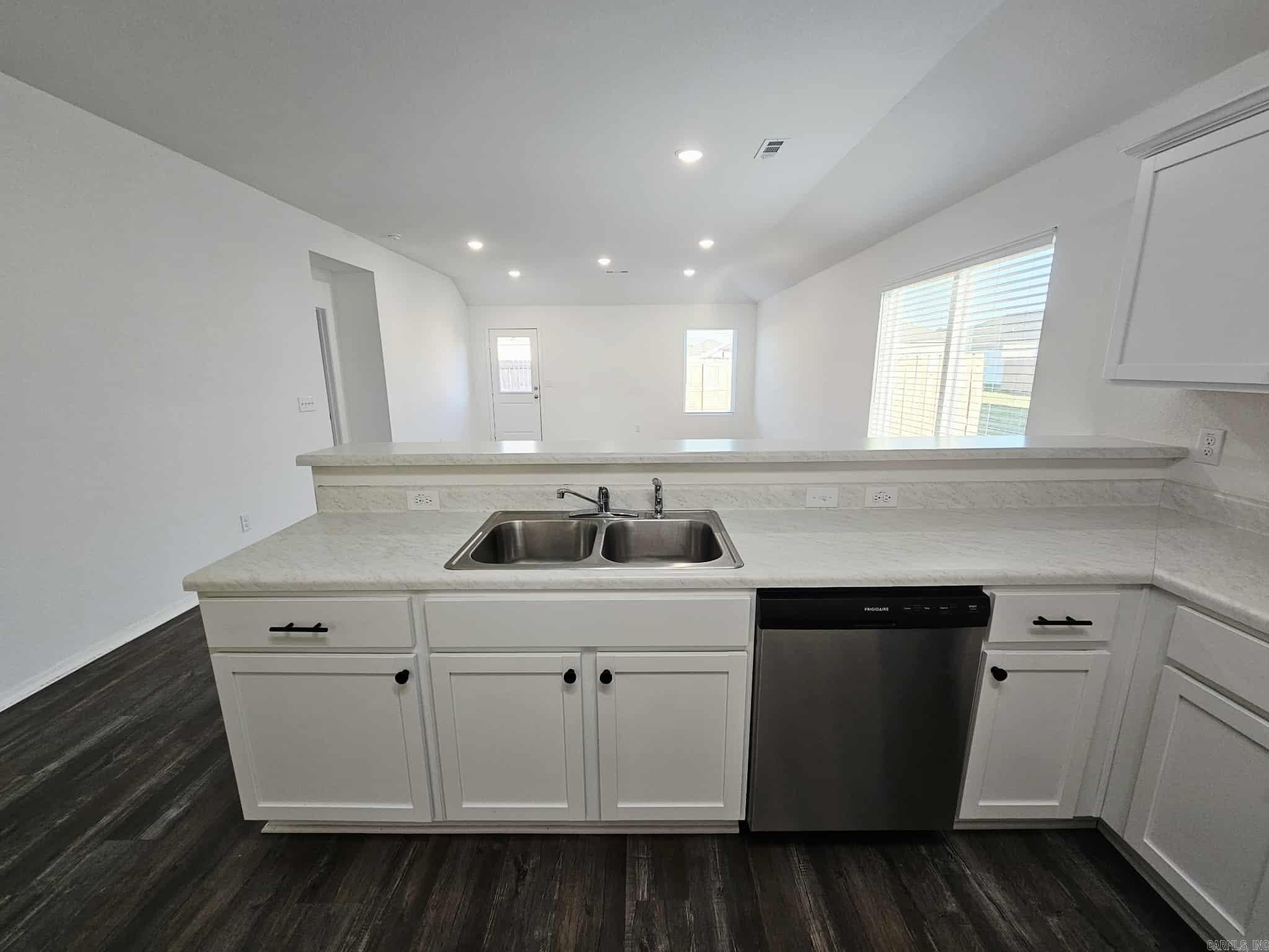 303 Rooster  Conway, AR