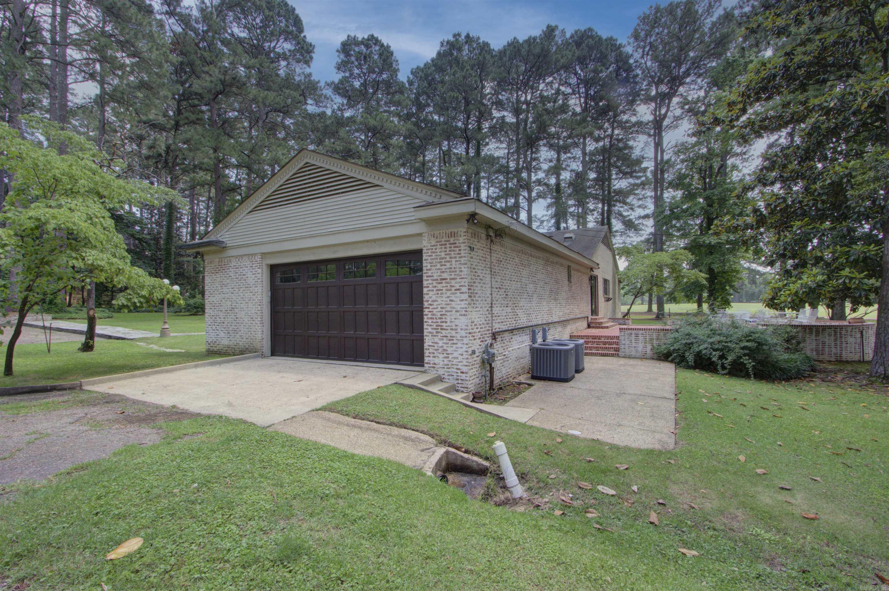 6 Country Club 6 Pine Grove Texarkana, AR