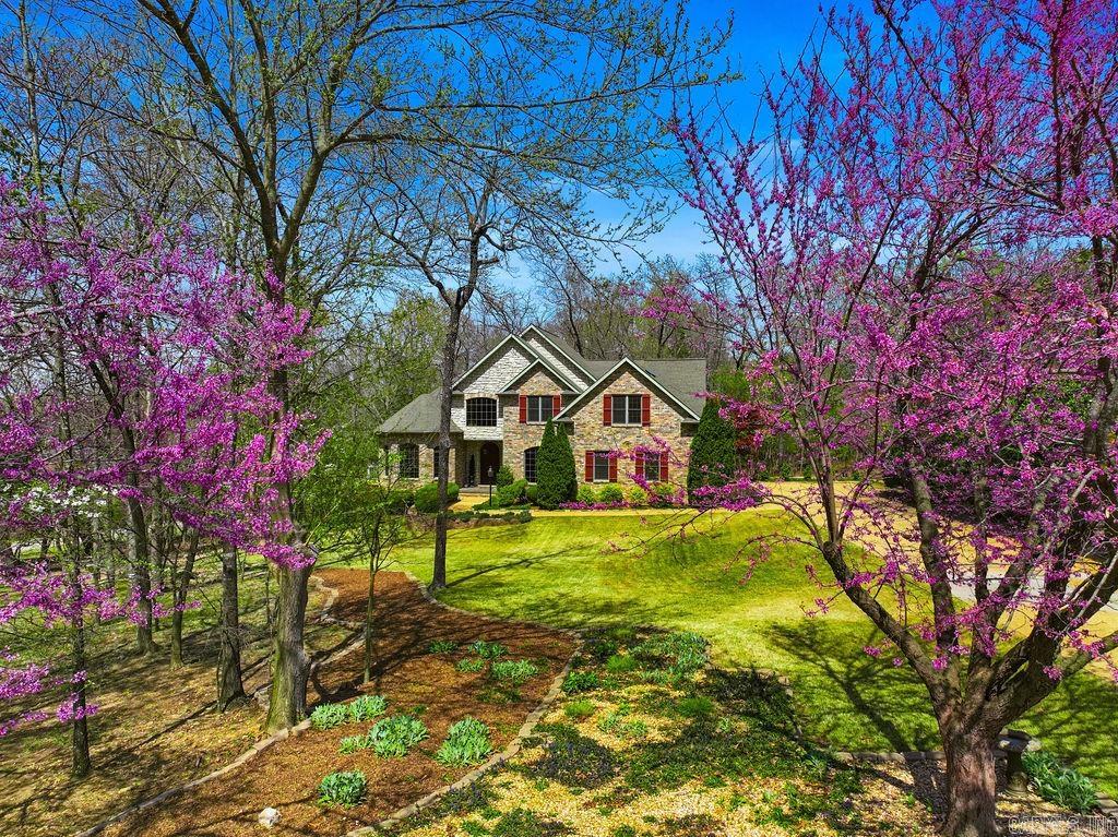 1211 CHESTNUT HILLS Drive