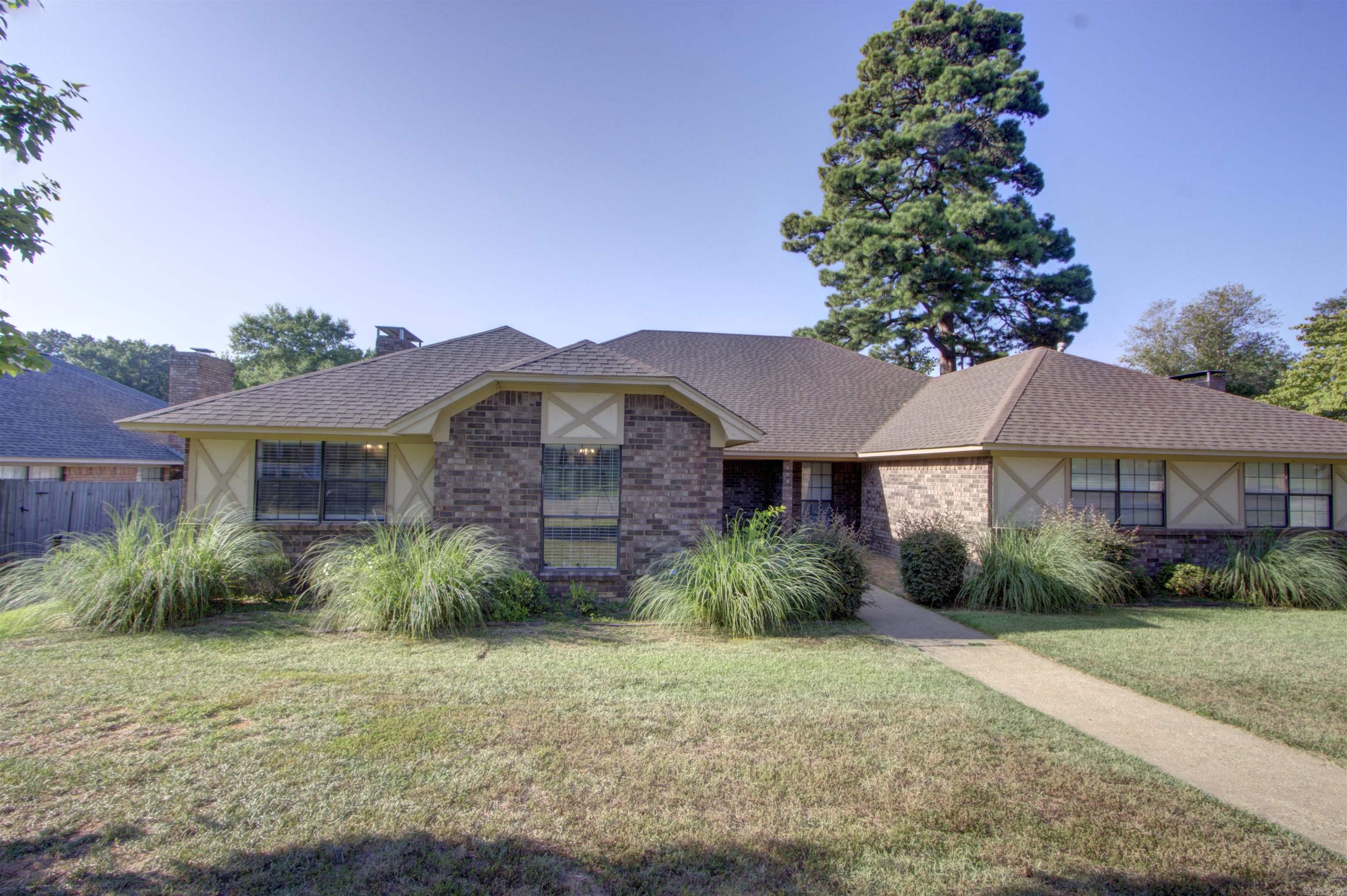 3516 Skyline Blvd  Texarkana, TX