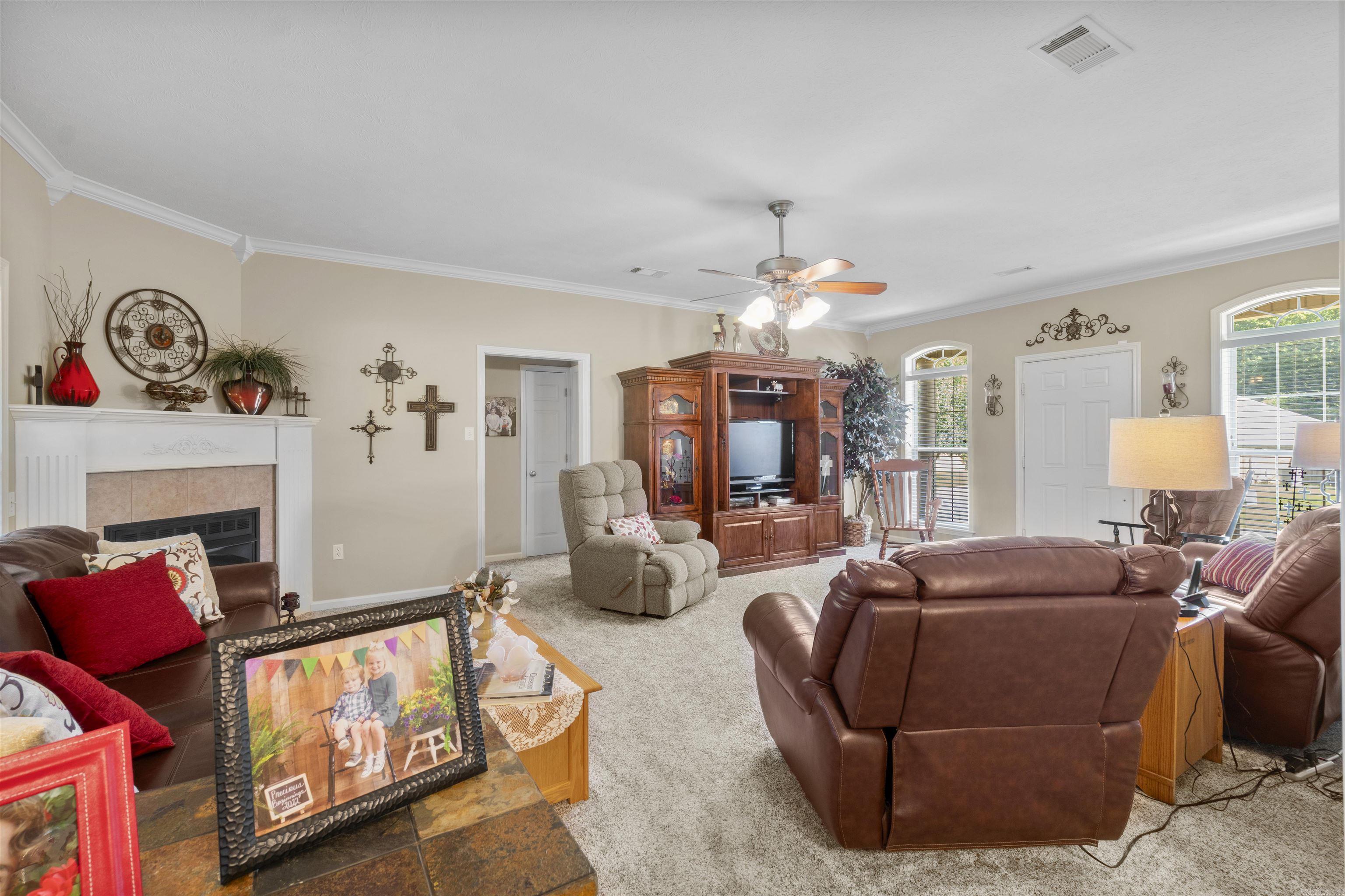 87 Rebecca Lane Searcy, AR 72143