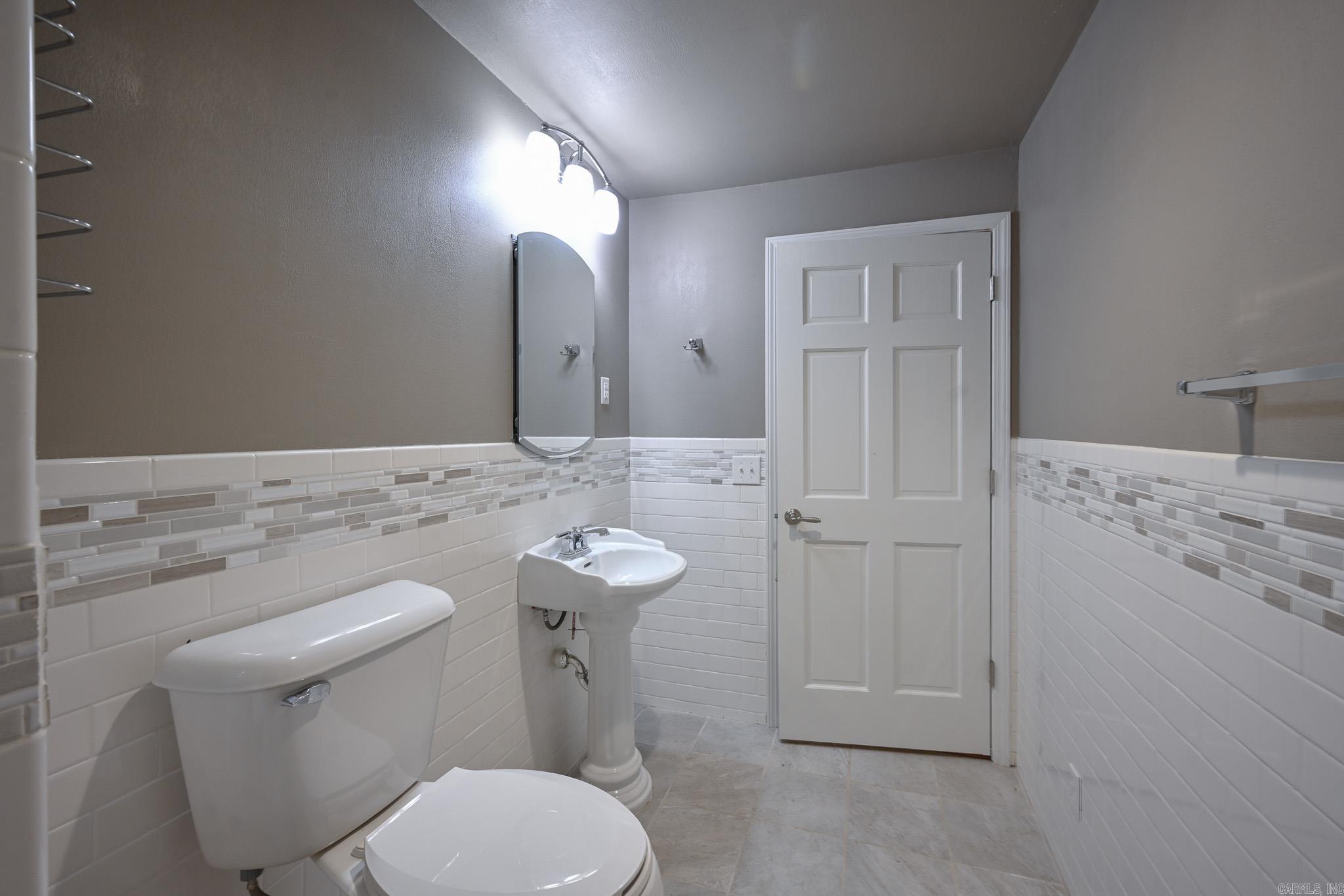 122 Polk Road 286  Hatfield, AR