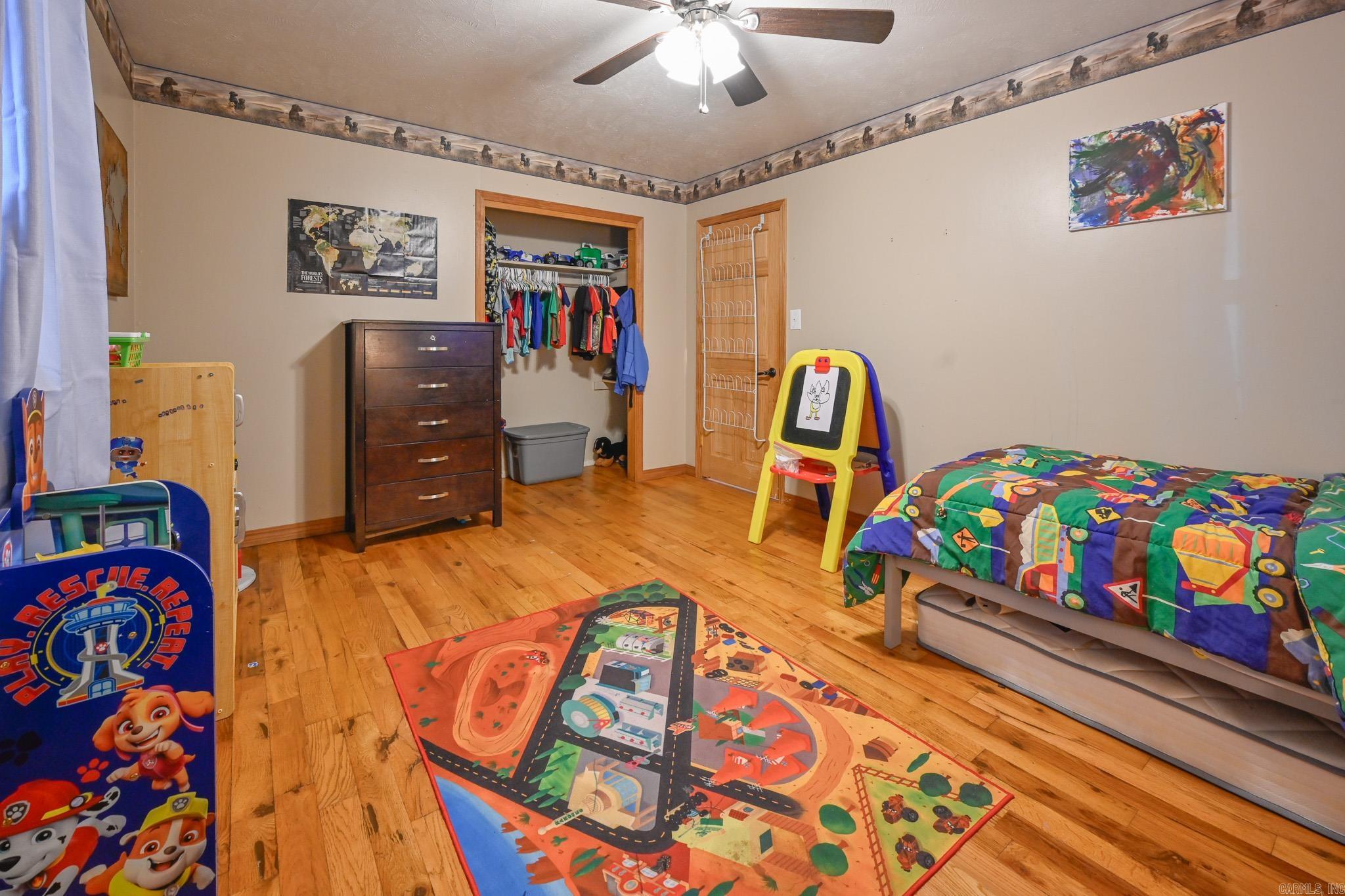 122 Polk Road 286  Hatfield, AR