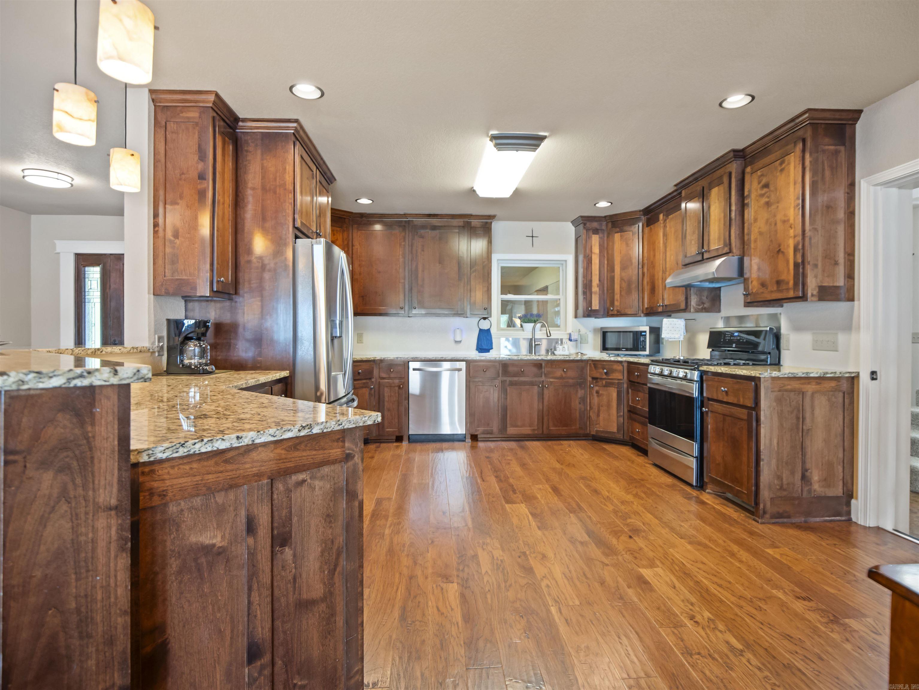 121 Caroline Acres Terrace  Hot Springs, AR