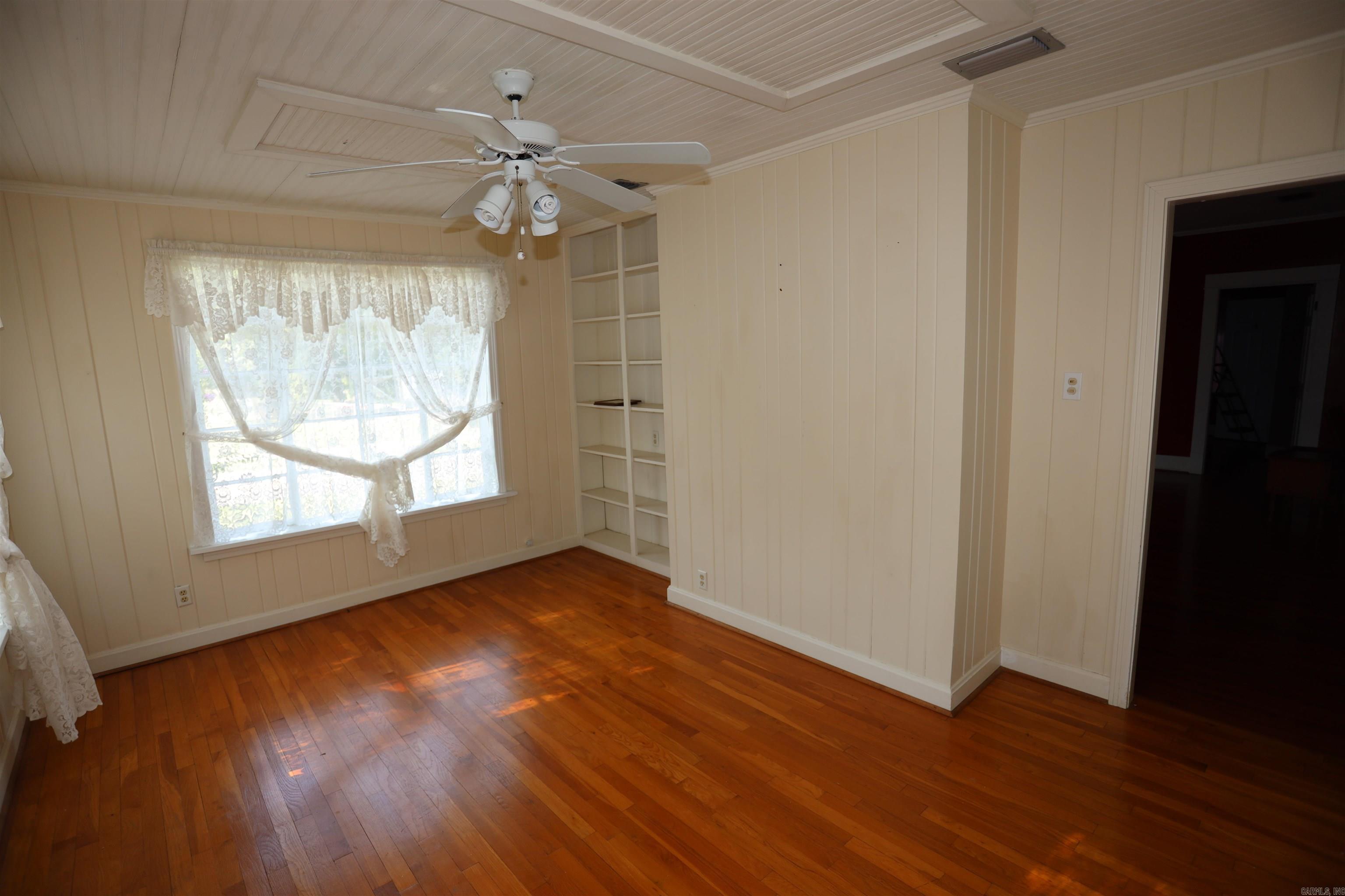 411 E Church  Warren, AR