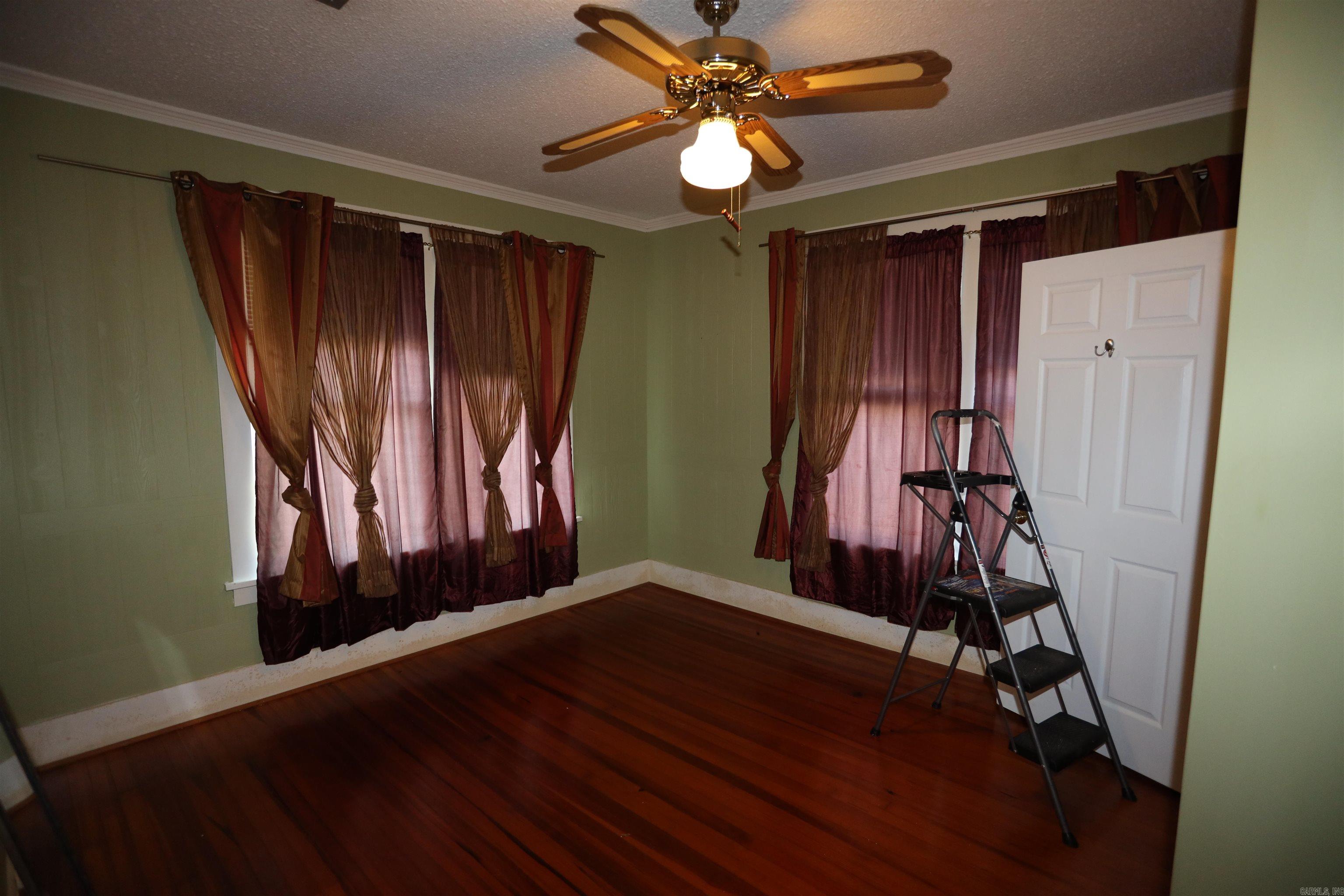 411 E Church  Warren, AR