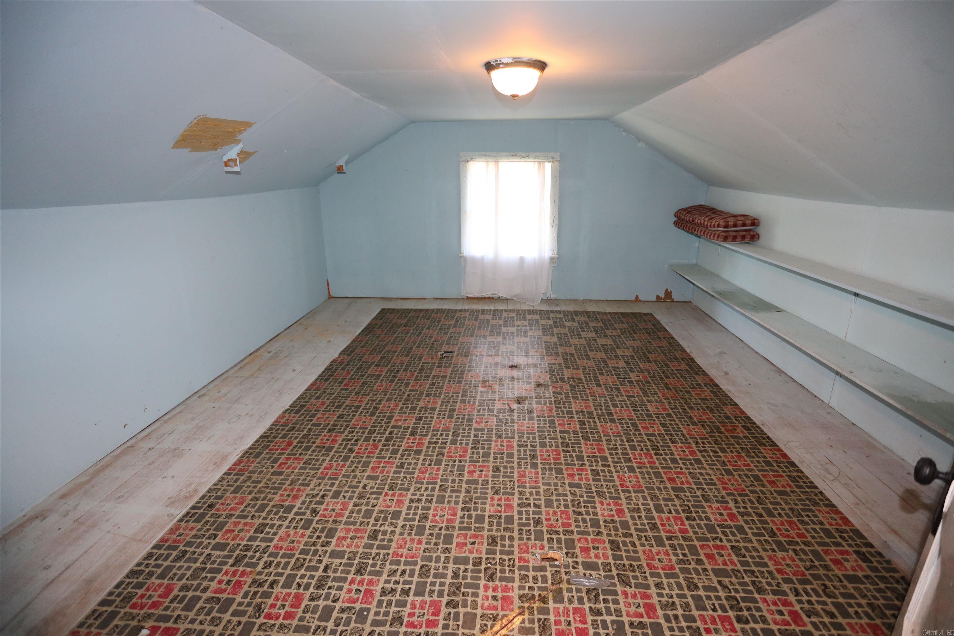 411 E Church  Warren, AR