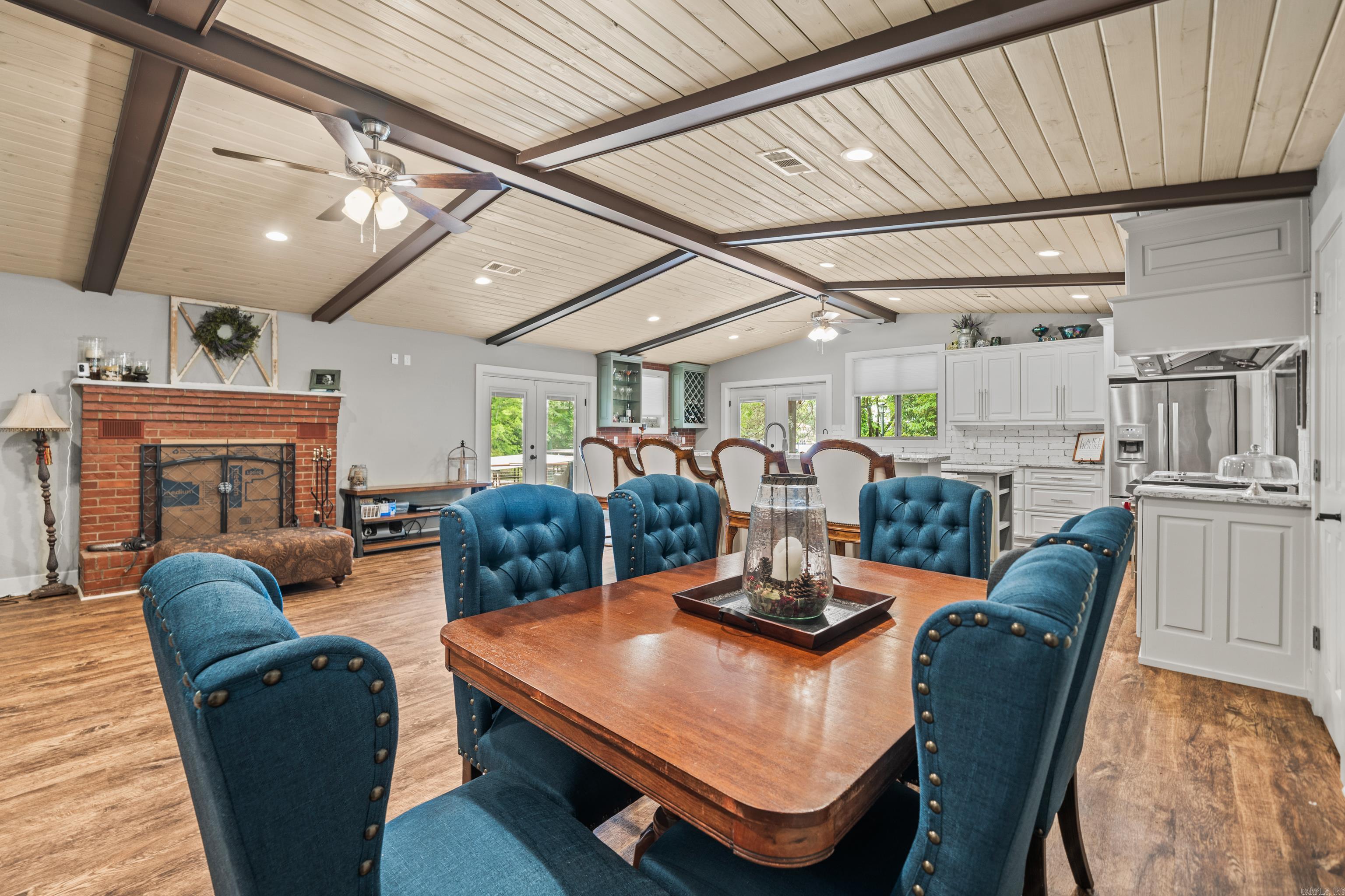 103 Oak 101 Oak Pt Hot Springs National Park, AR