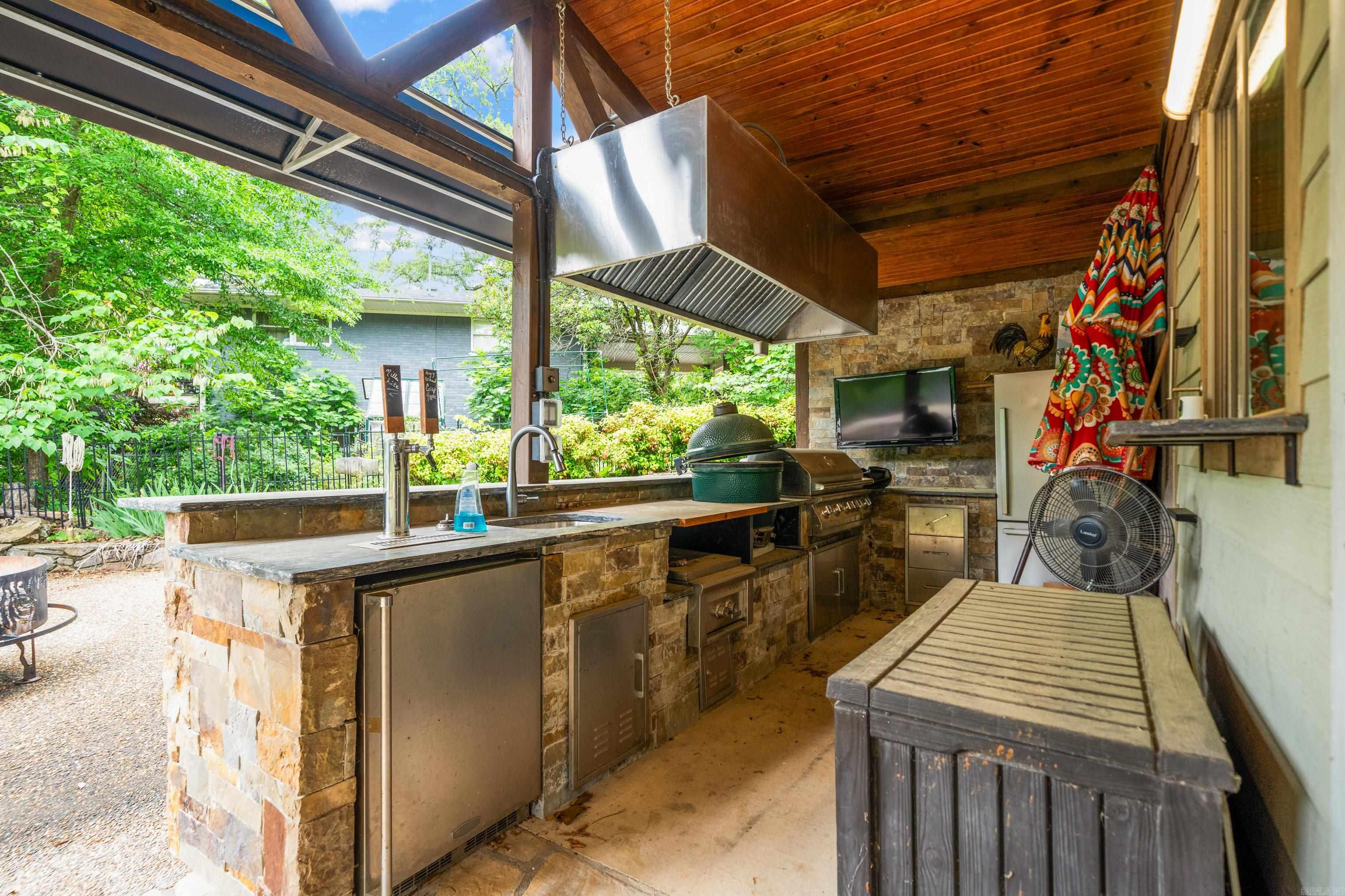 103 Oak 101 Oak Pt Hot Springs National Park, AR