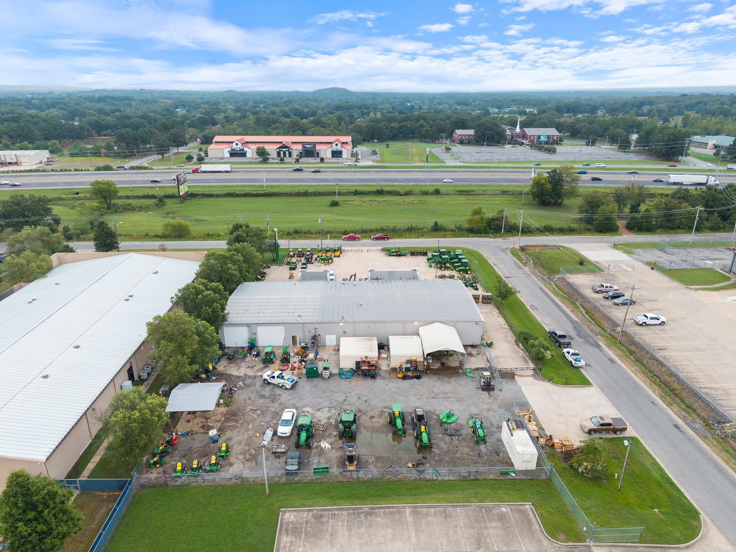 205 Tilk  Conway, AR